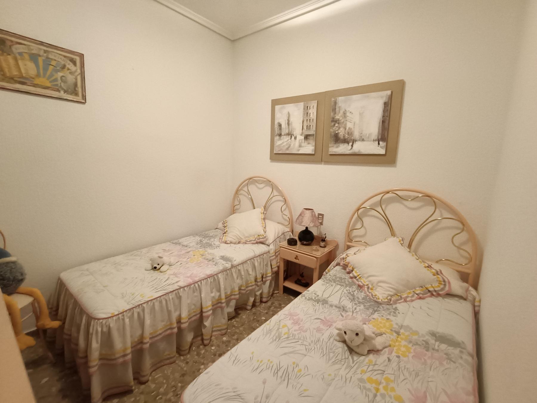 For sale of house in Castellón