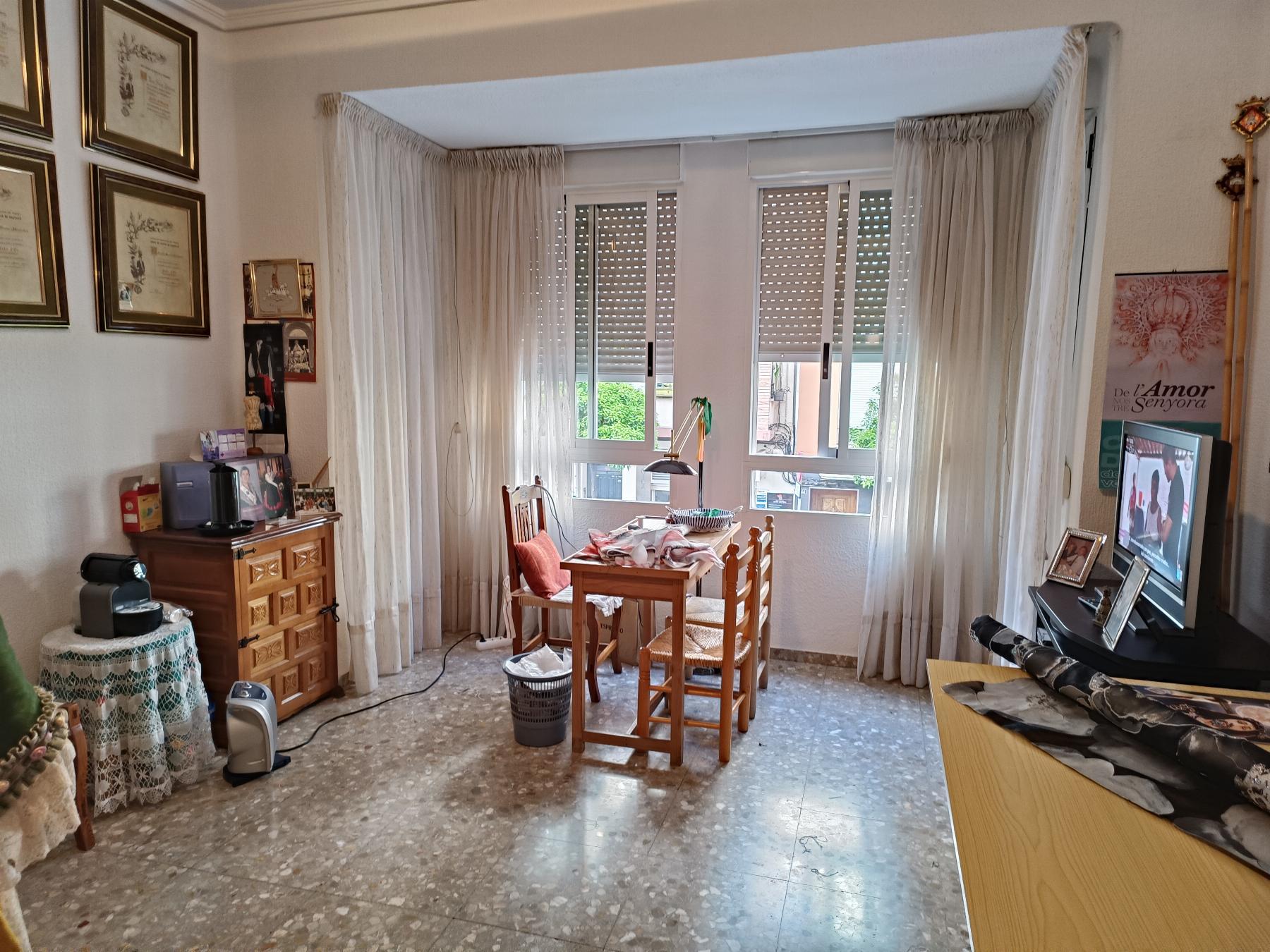 For sale of house in Castellón