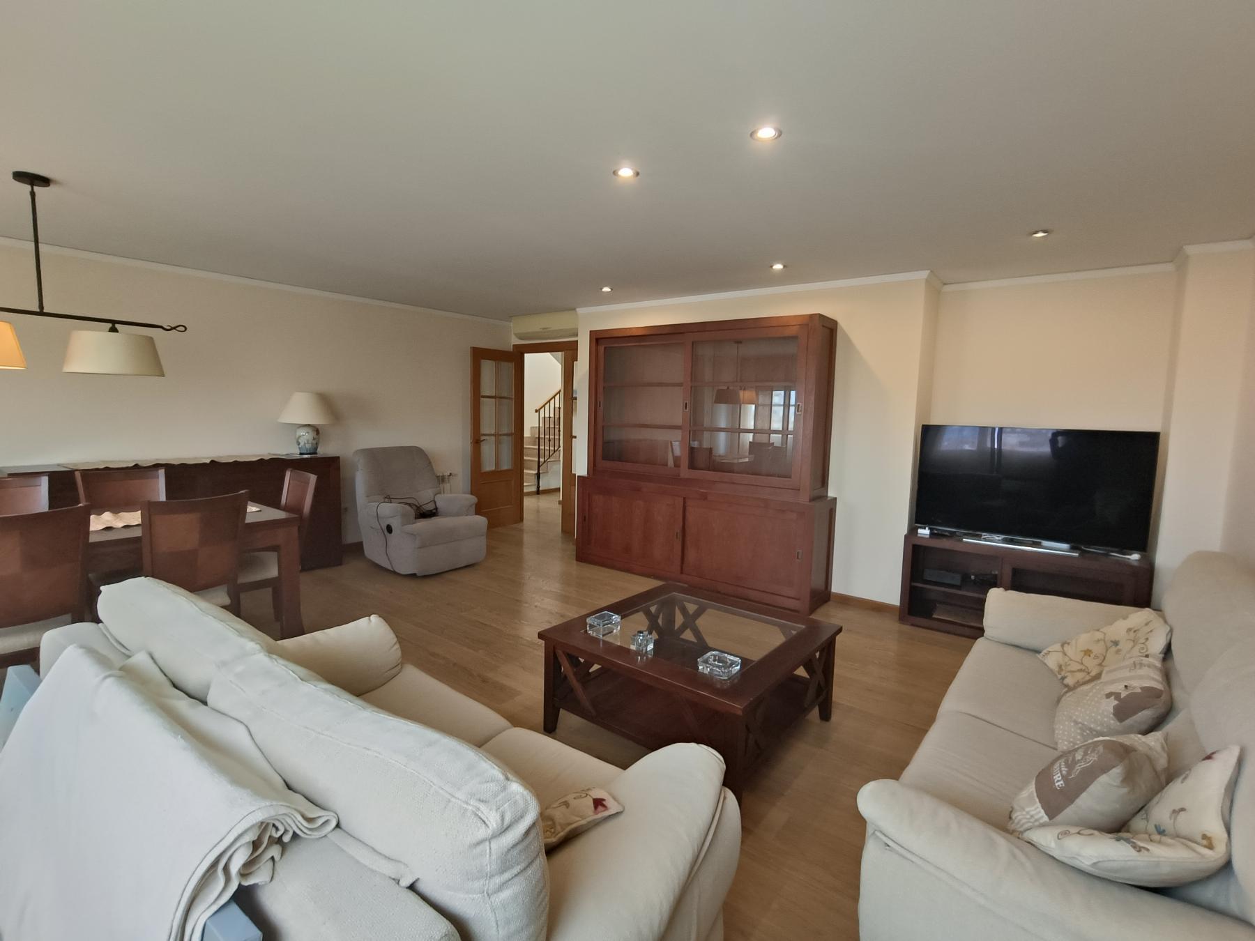 For rent of duplex in Castellón