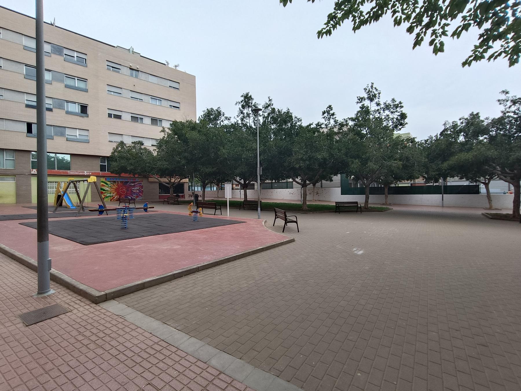For rent of duplex in Castellón