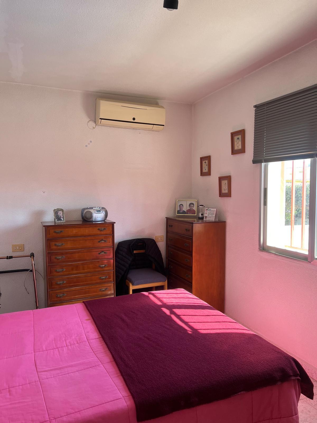 For sale of villa in Castellón