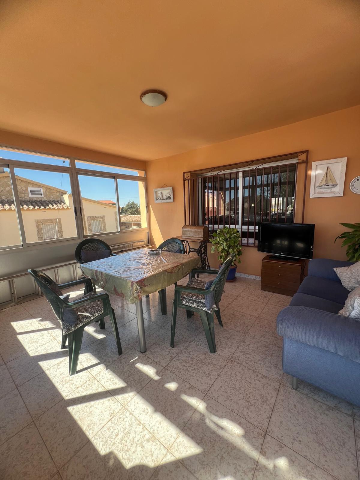 For sale of villa in Castellón