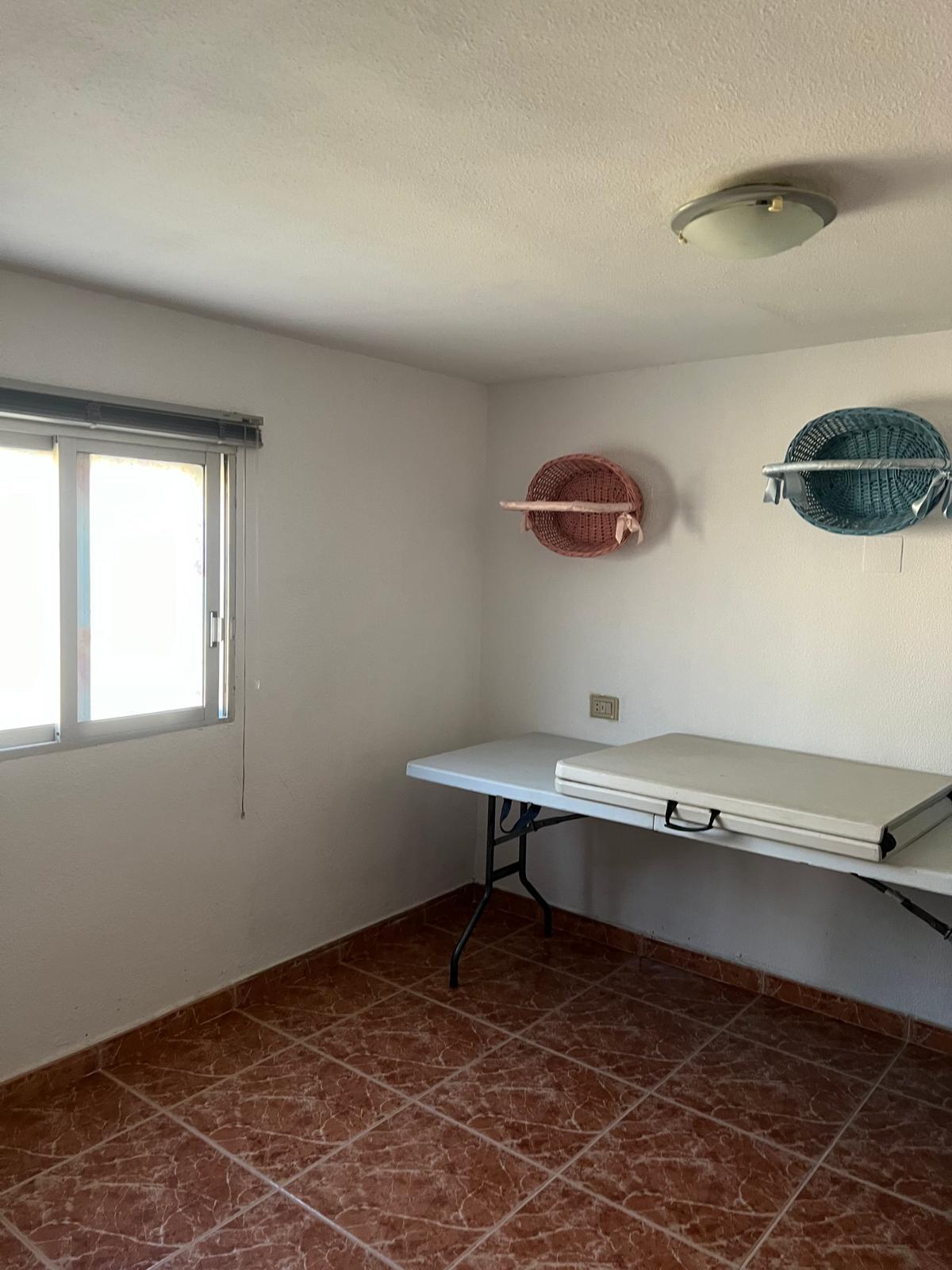For sale of villa in Castellón