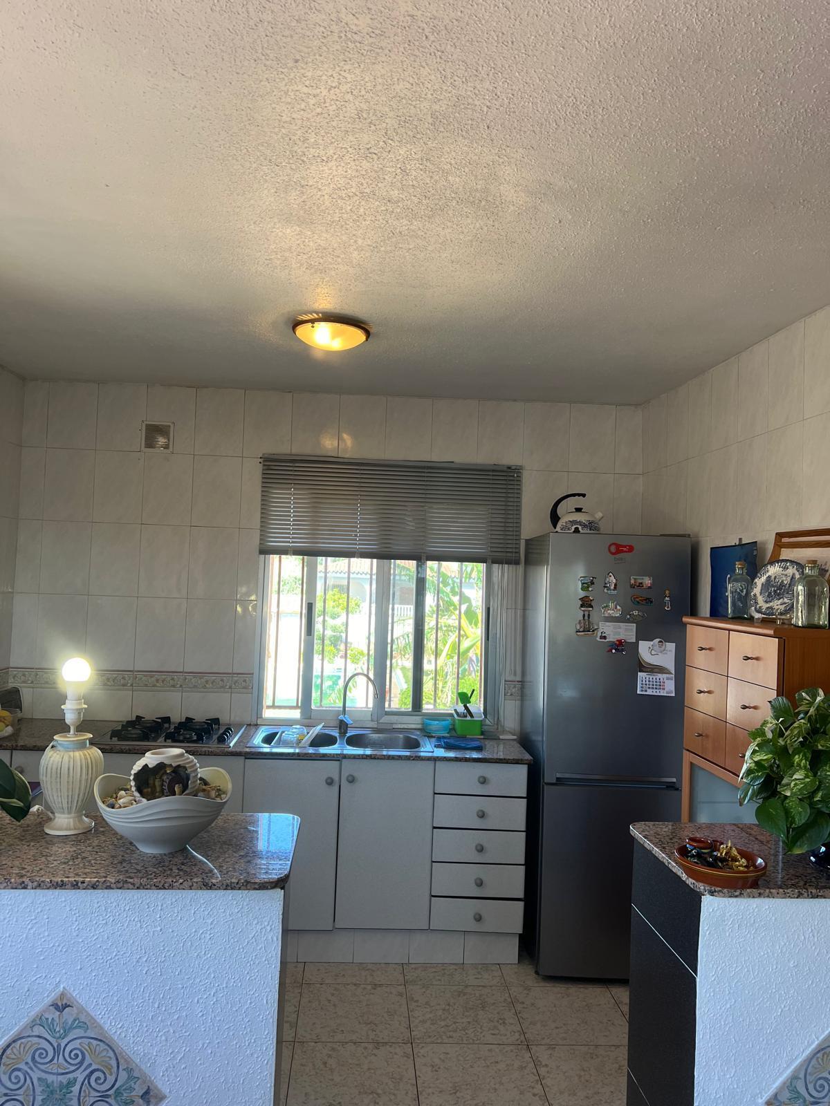 For sale of villa in Castellón