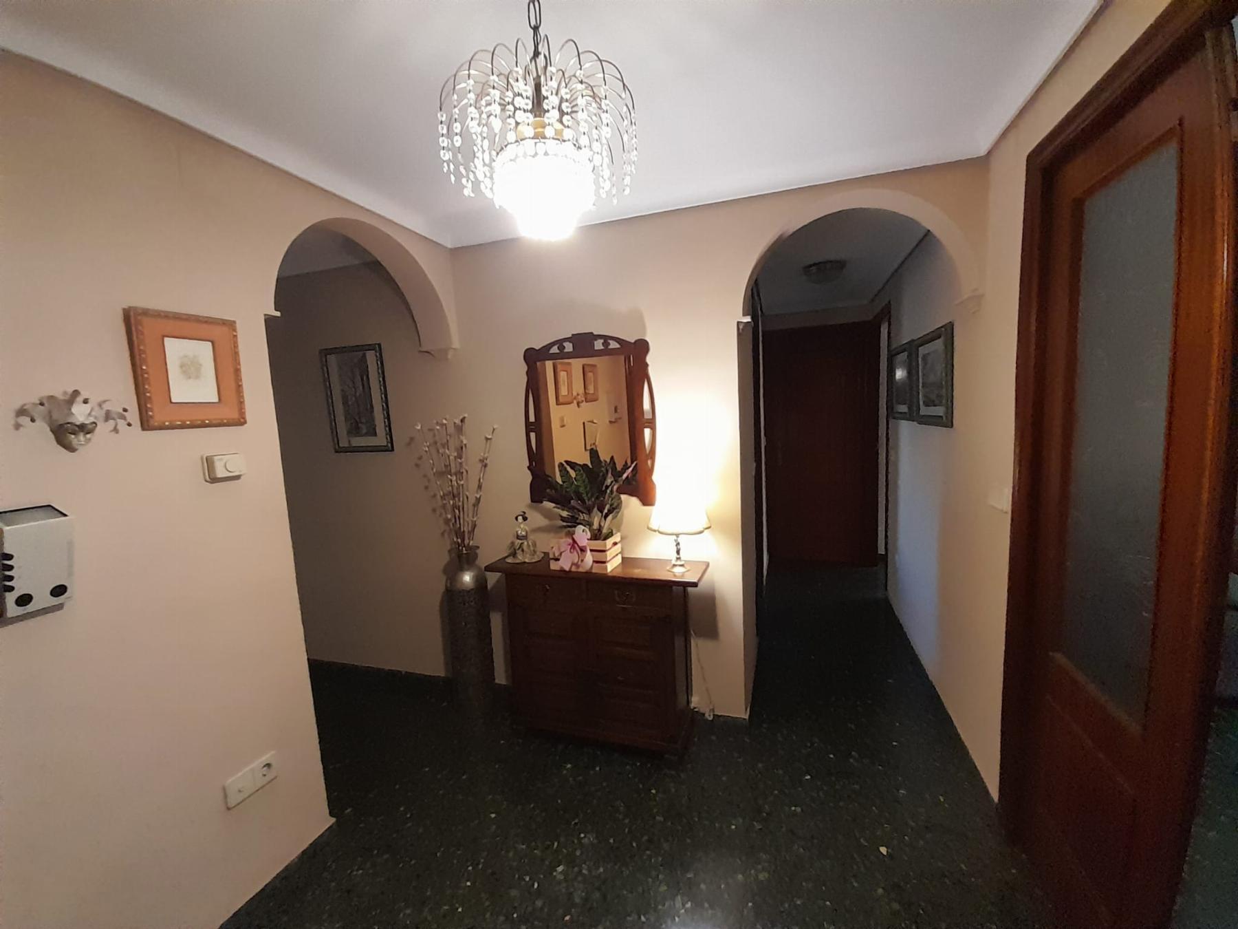 For sale of flat in Castellón