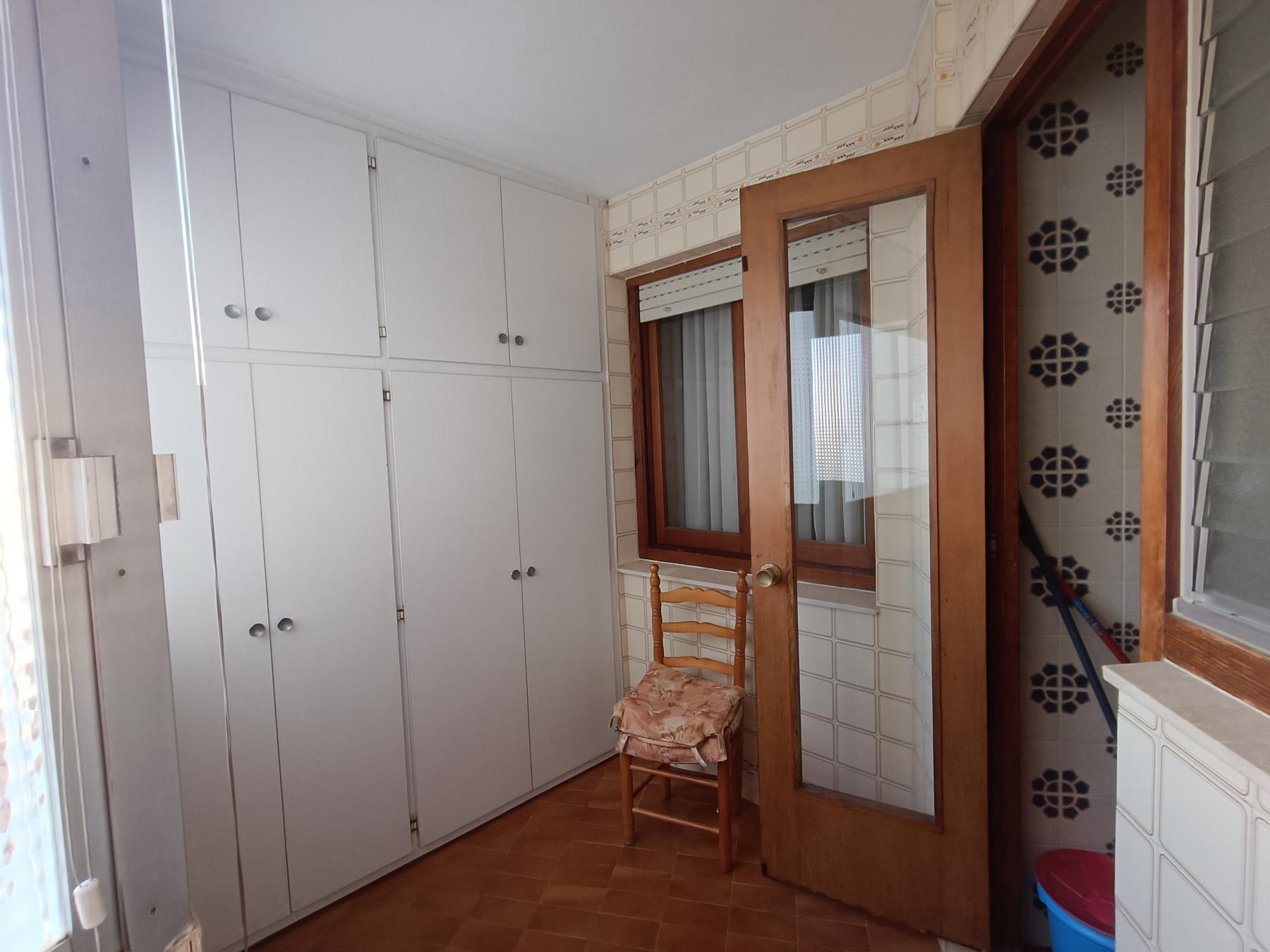 For sale of flat in Castellón