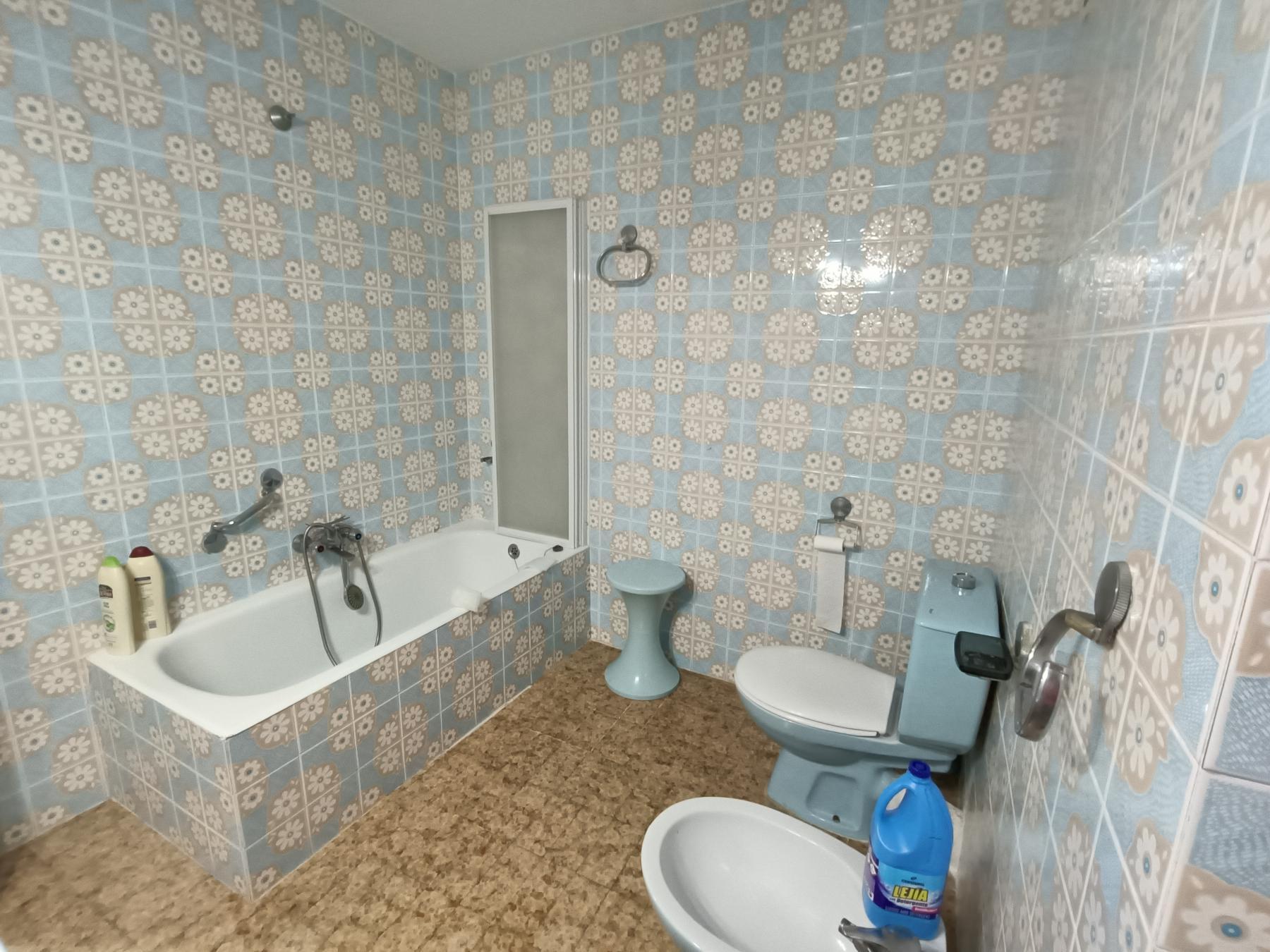 For sale of flat in Castellón