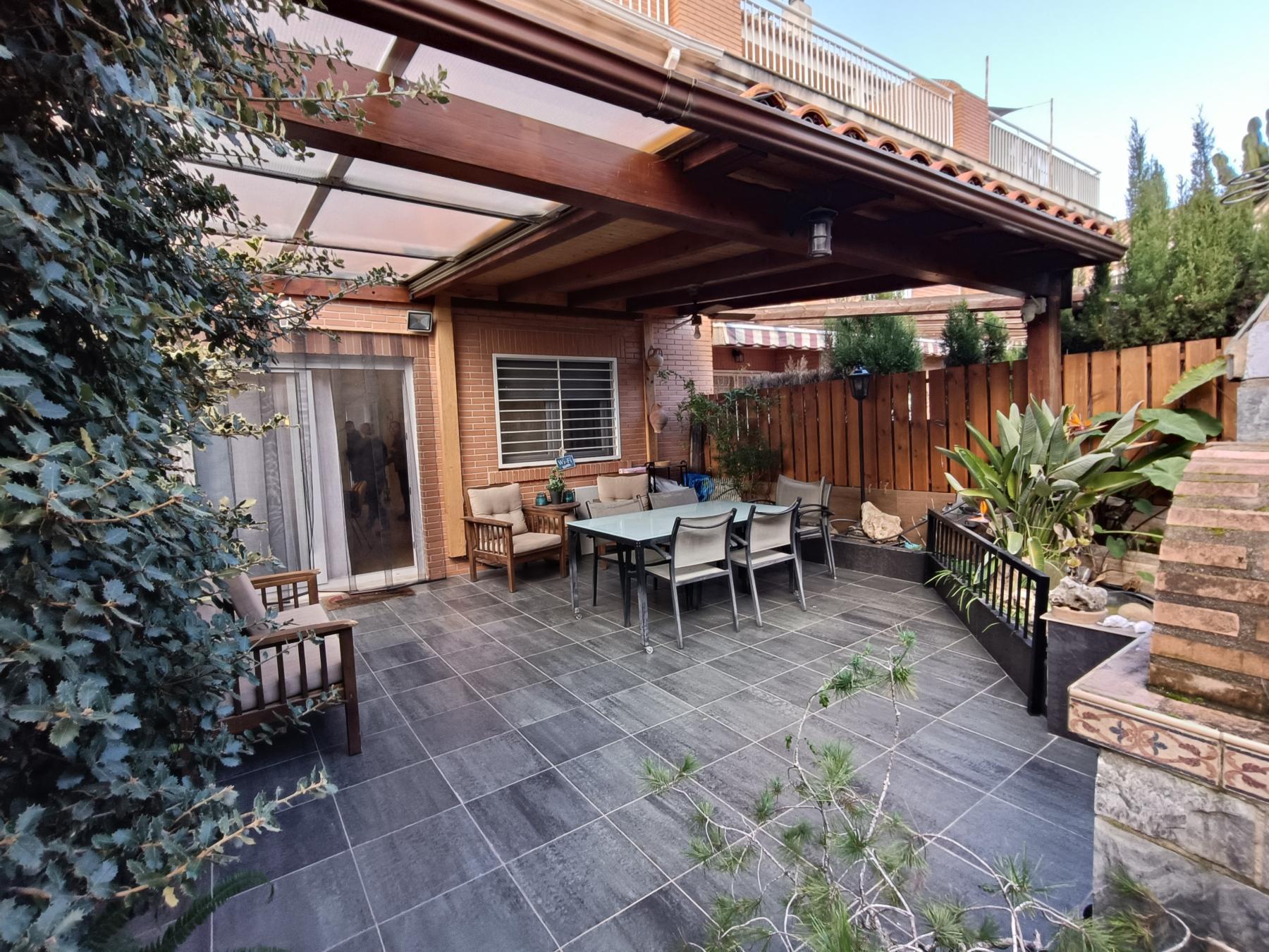 For sale of house in Castellón