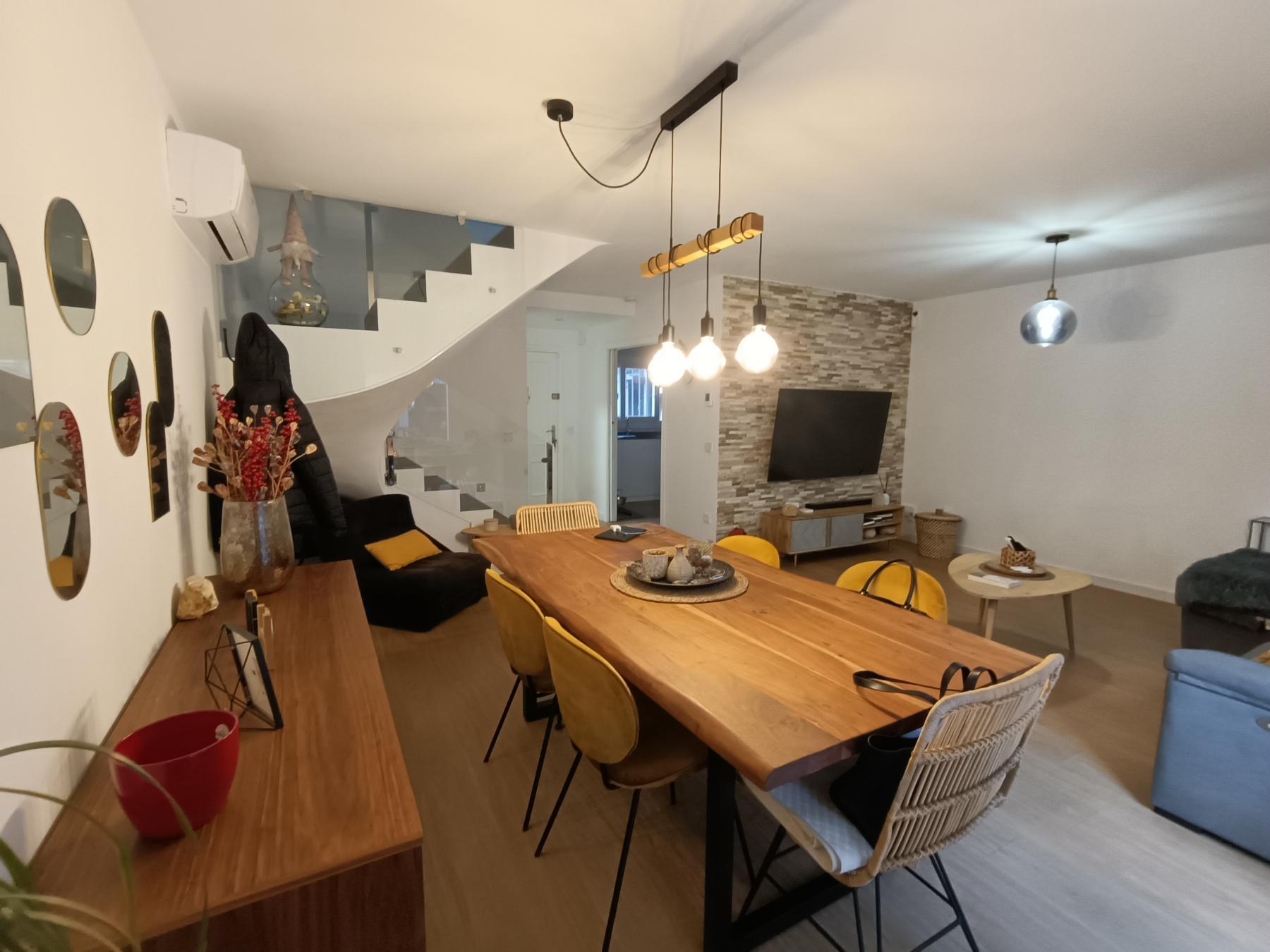 For sale of house in Castellón
