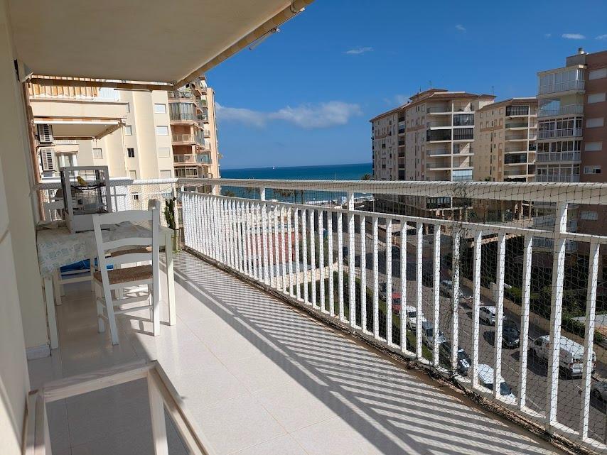 For sale of apartment in Benicasim