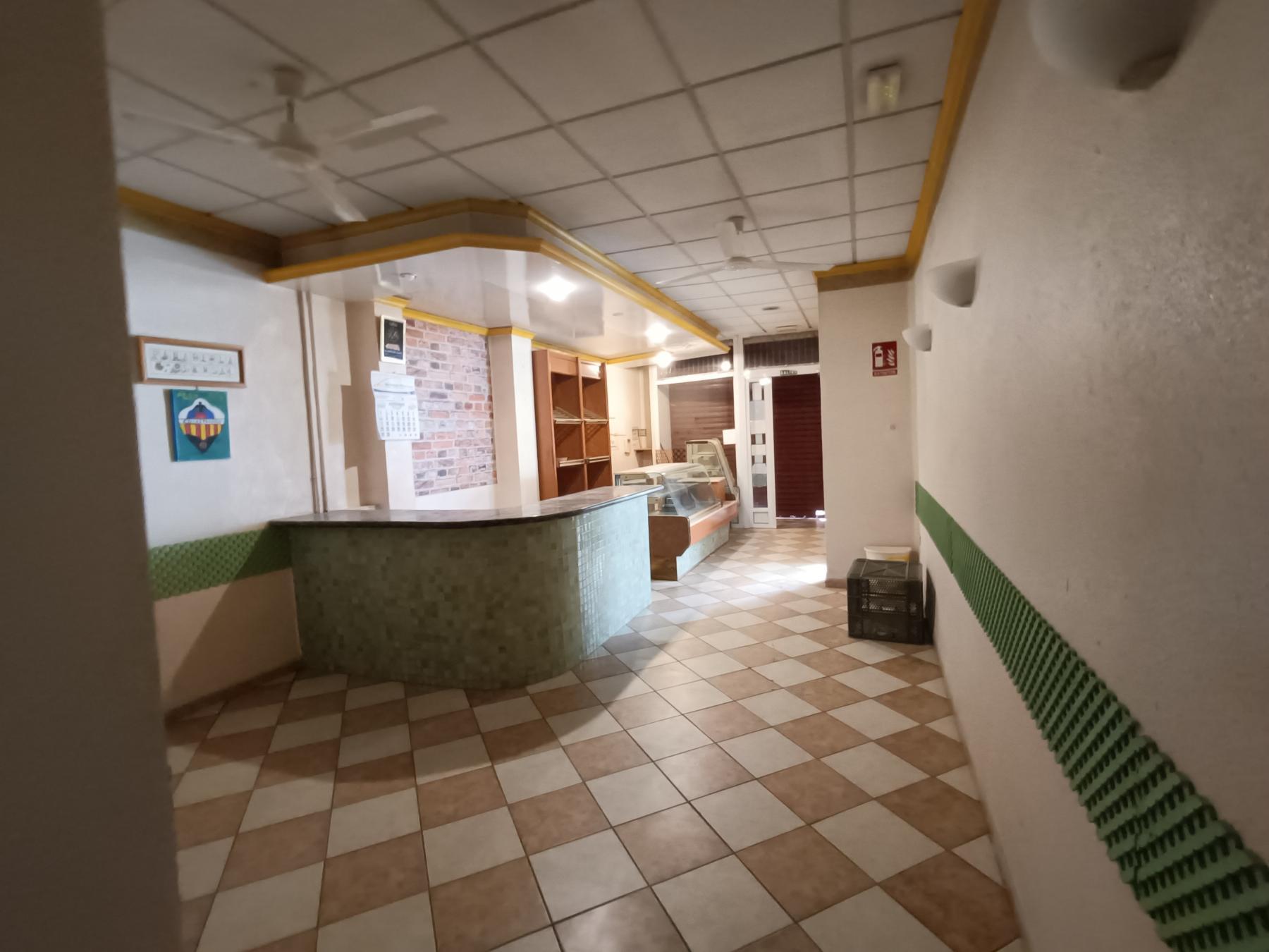 Venta de local en Castellón