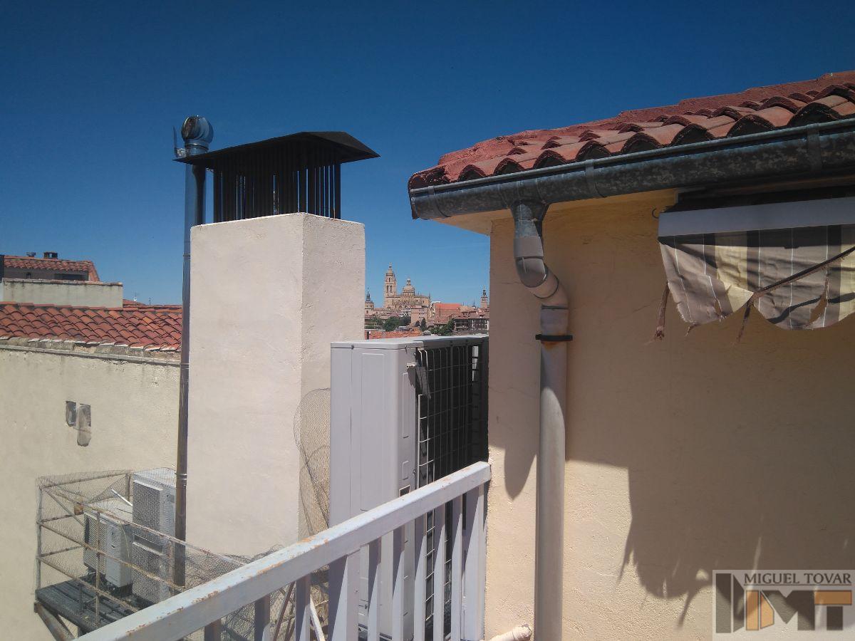 For sale of duplex in Segovia