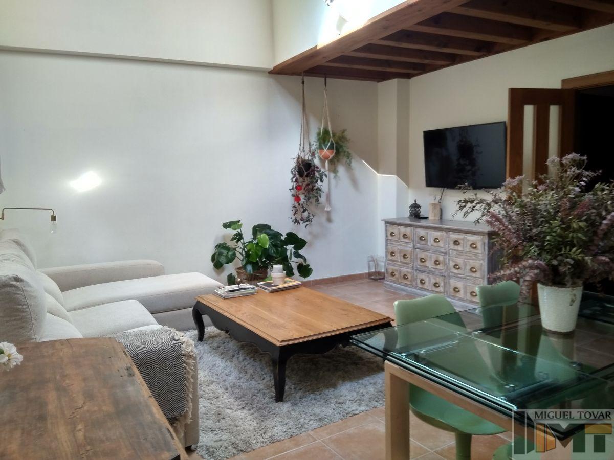 For sale of flat in Segovia