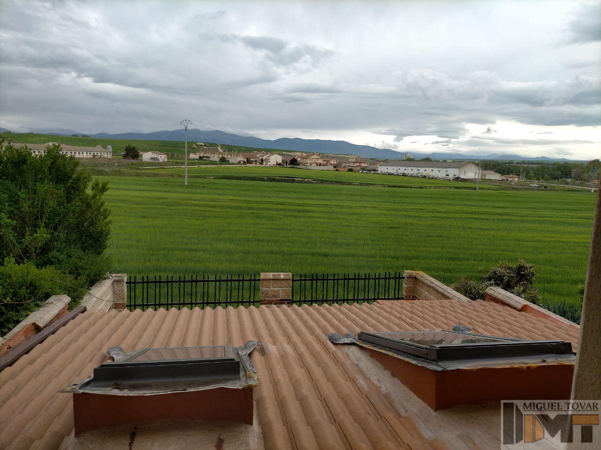 For sale of chalet in Hontanares de Eresma