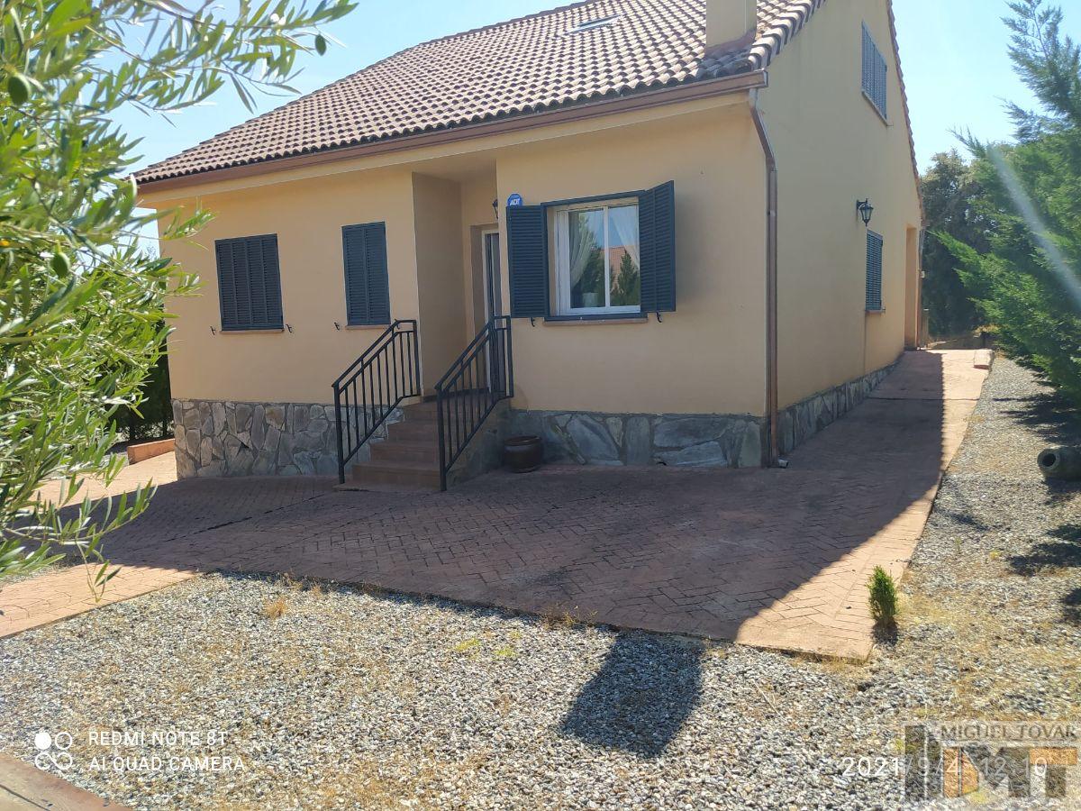 Venta de chalet en Zarzuela del Monte