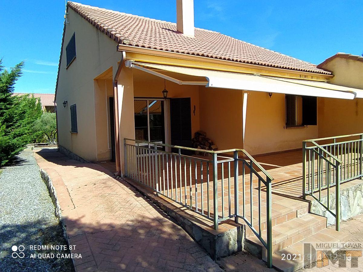 Venta de chalet en Zarzuela del Monte