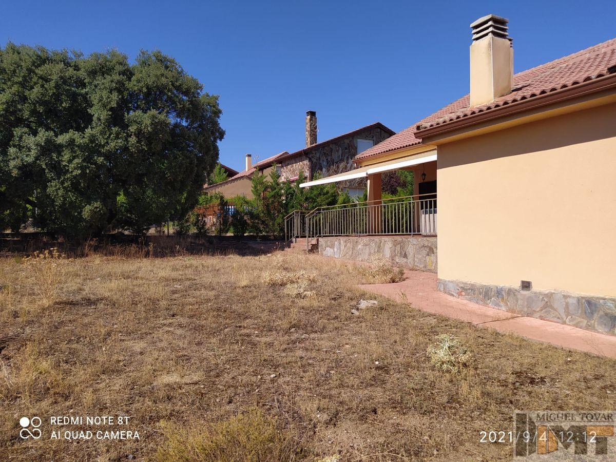 Venta de chalet en Zarzuela del Monte