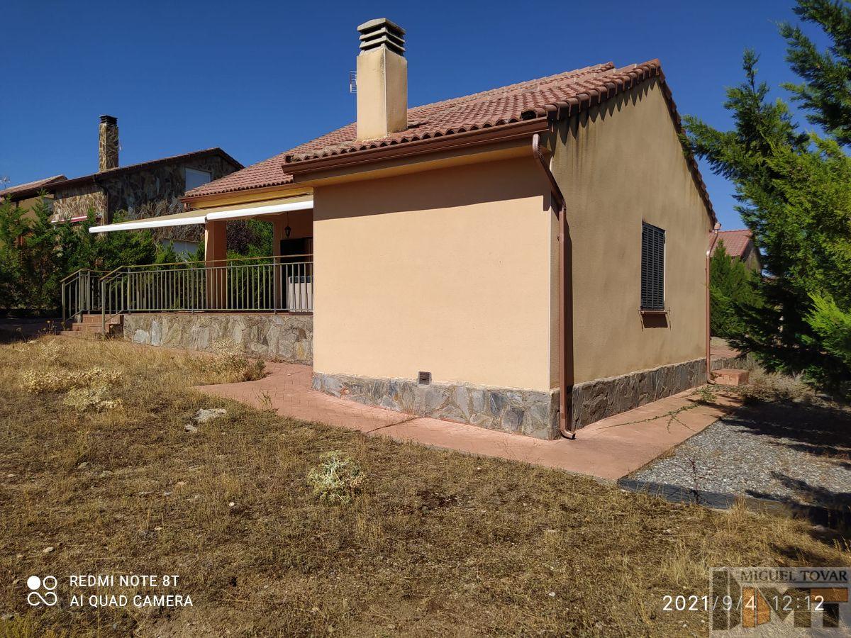 Venta de chalet en Zarzuela del Monte