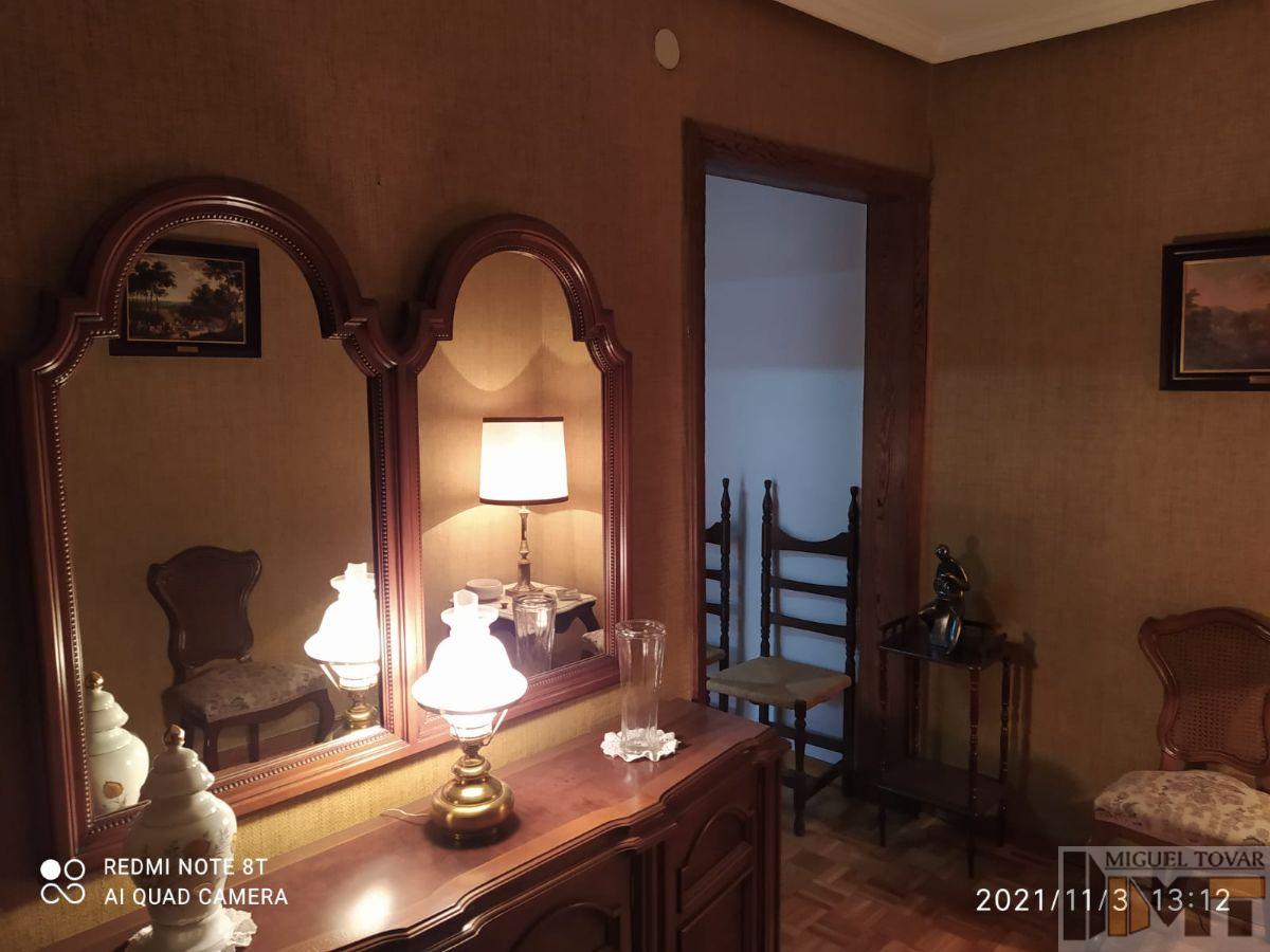 For sale of flat in Segovia