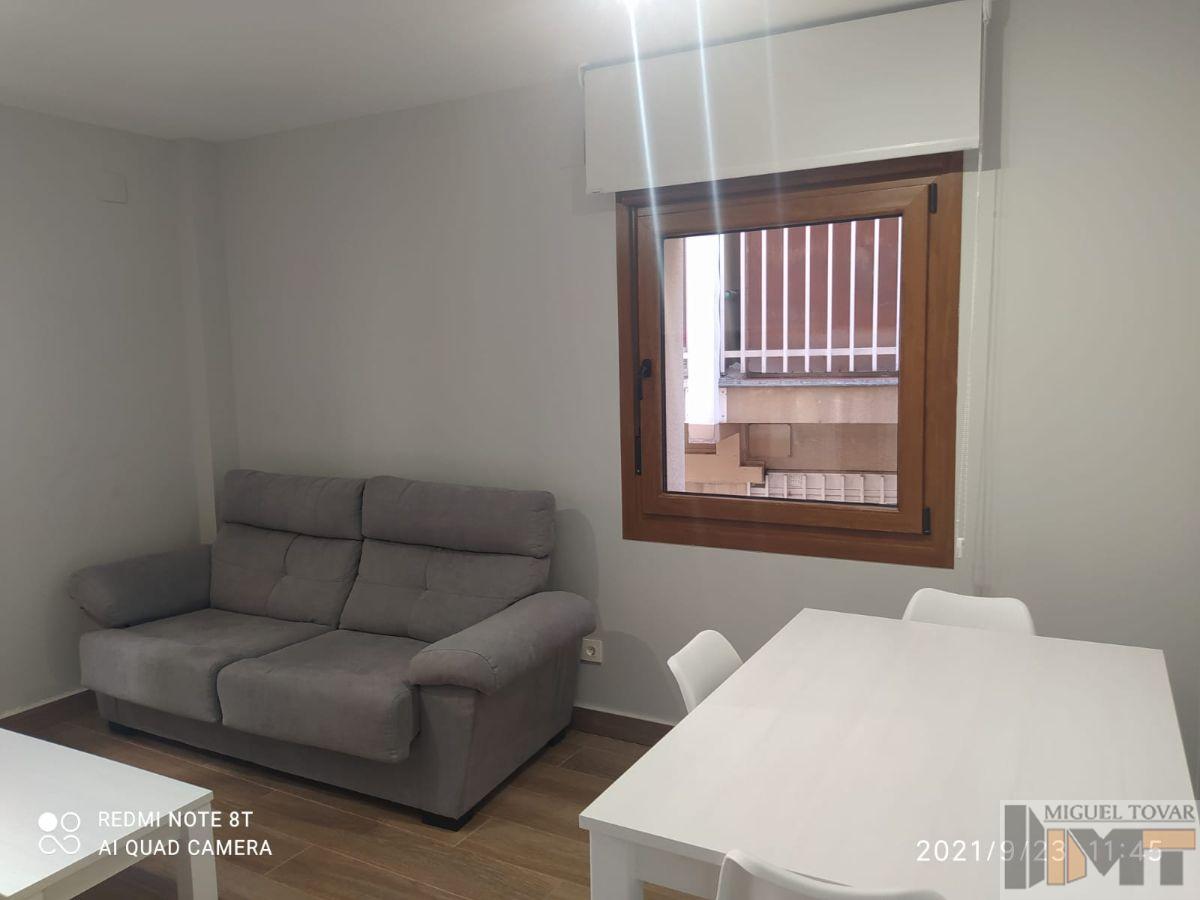 For sale of flat in Segovia