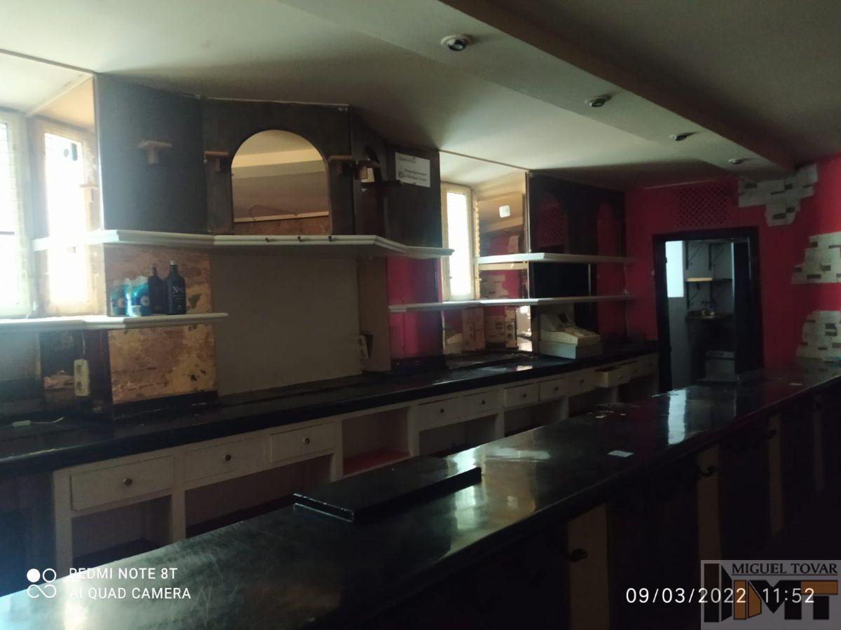 For sale of commercial in Segovia
