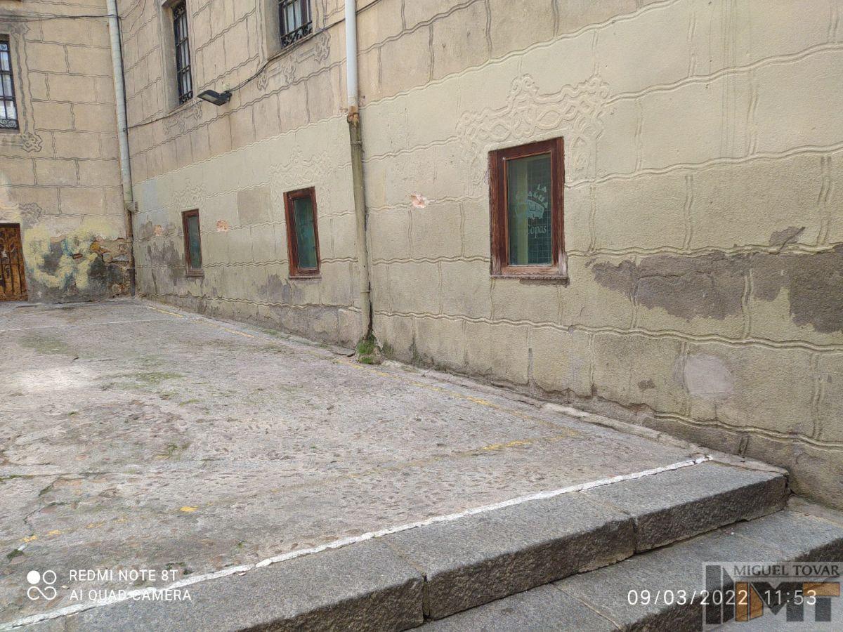 Venta de local comercial en Segovia