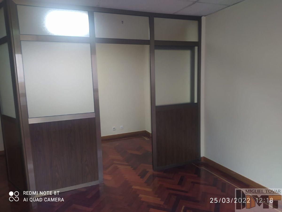 For rent of office in Segovia