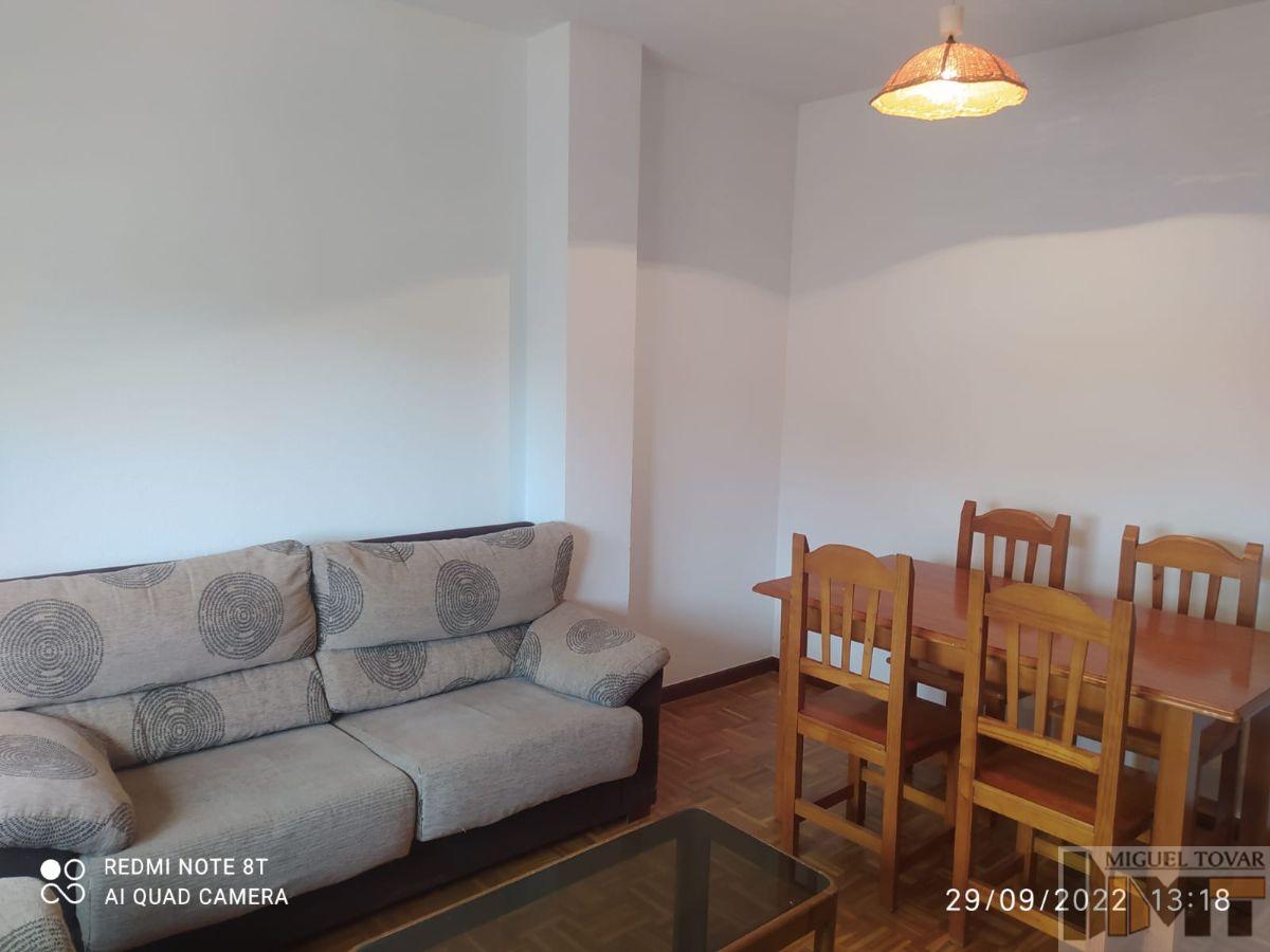 For sale of flat in Segovia