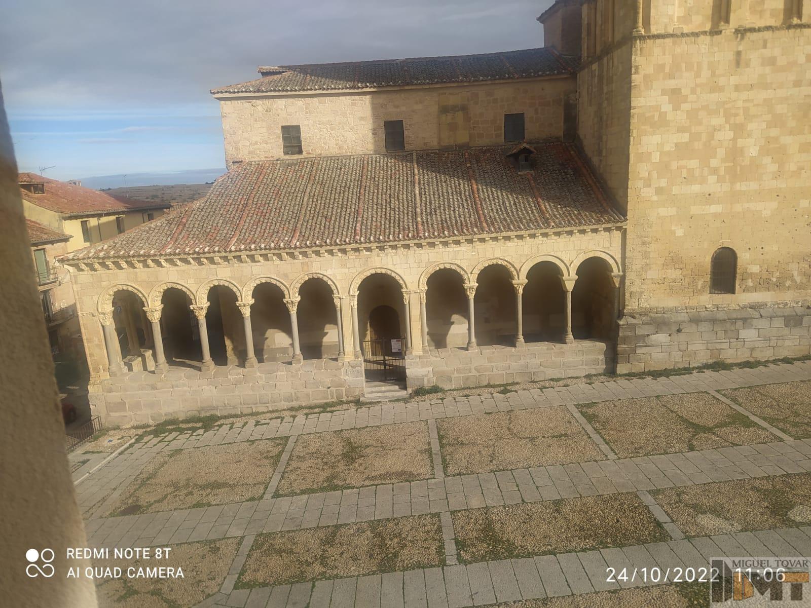 For sale of flat in Segovia