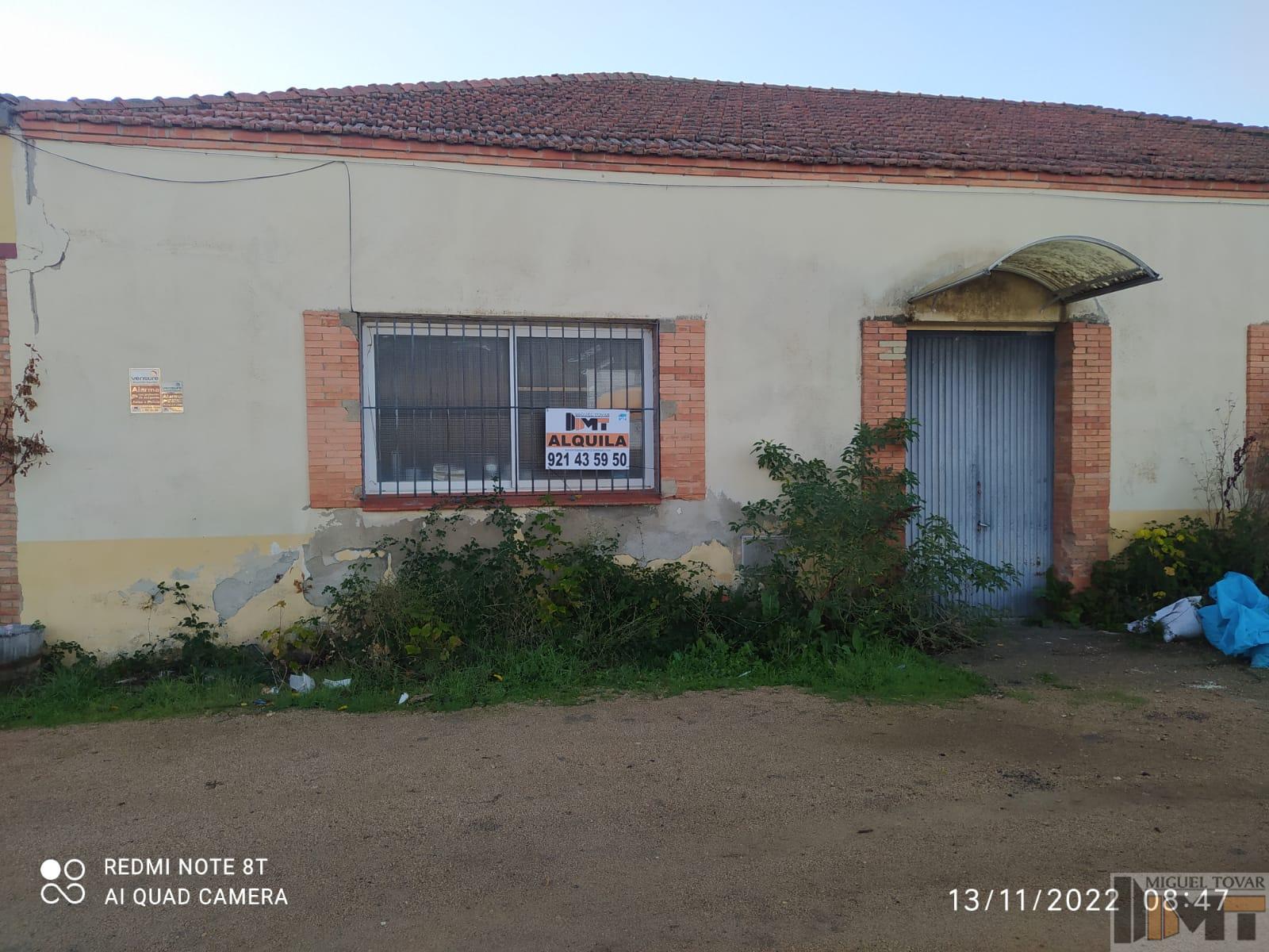 For rent of industrial plant/warehouse in Segovia