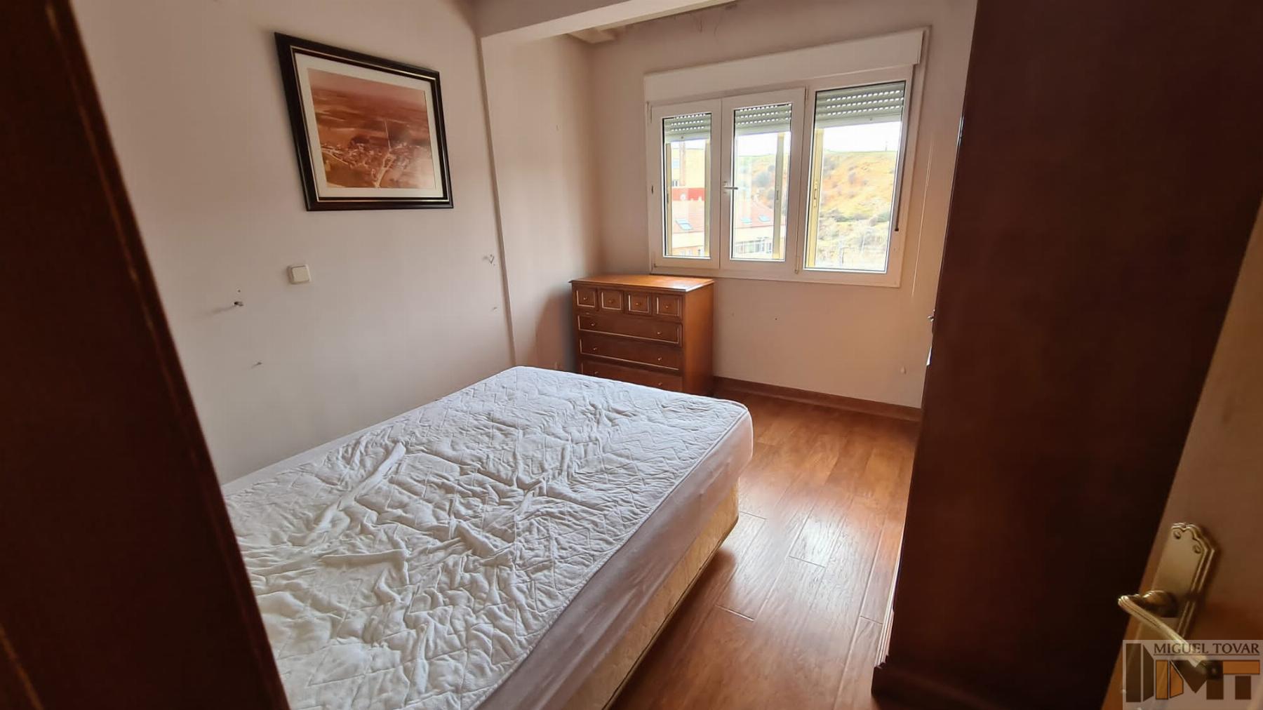For rent of flat in Segovia