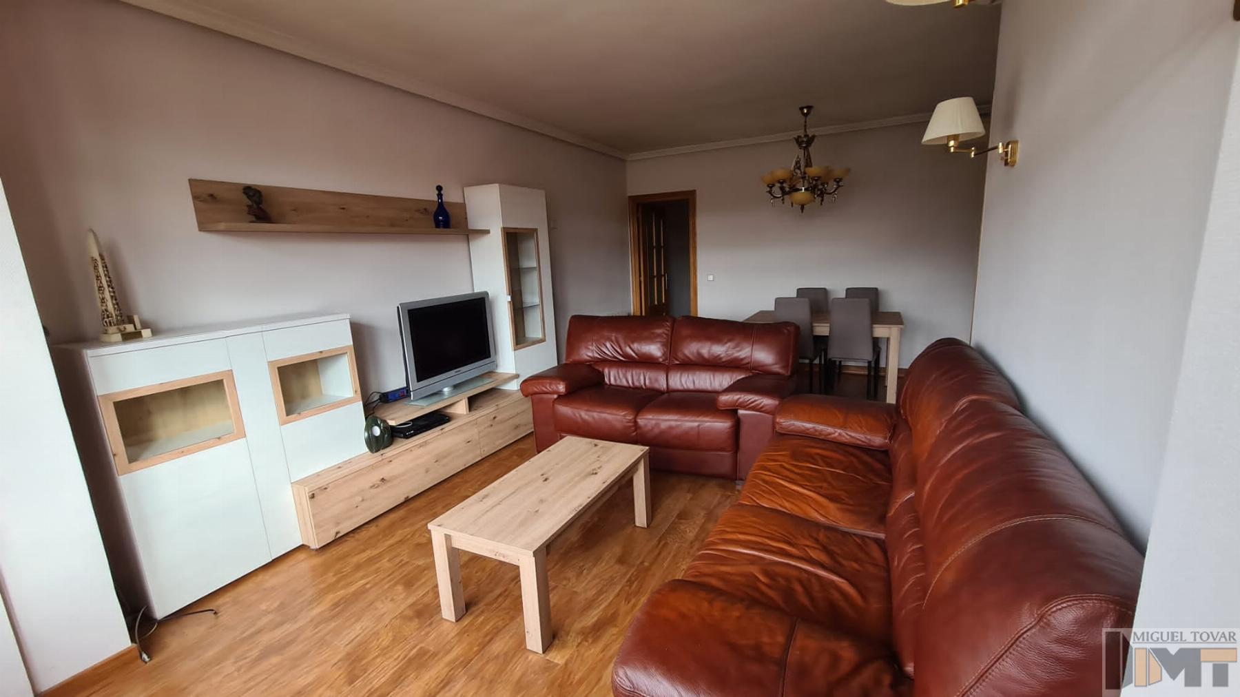 For rent of flat in Segovia