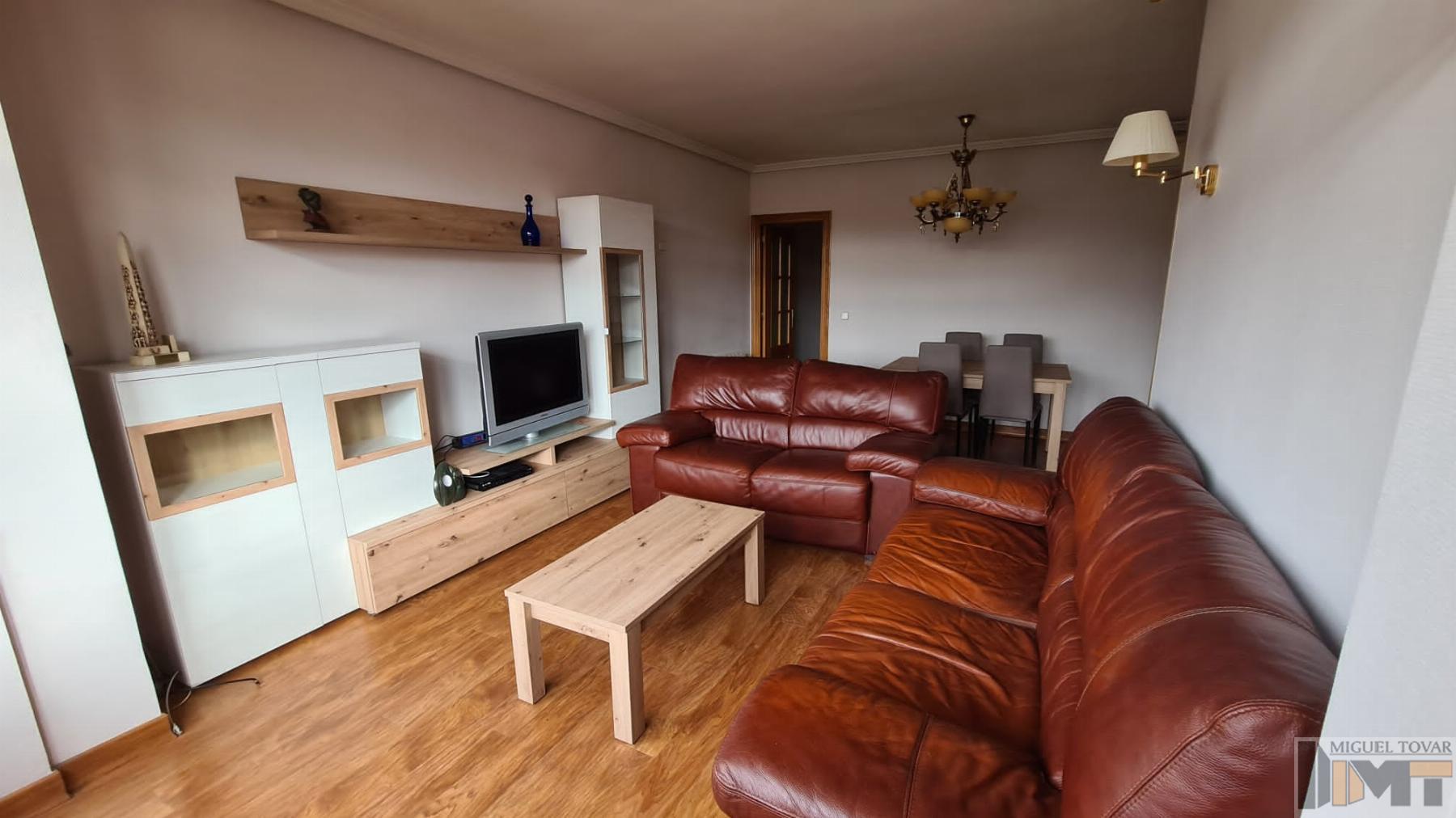 For rent of flat in Segovia