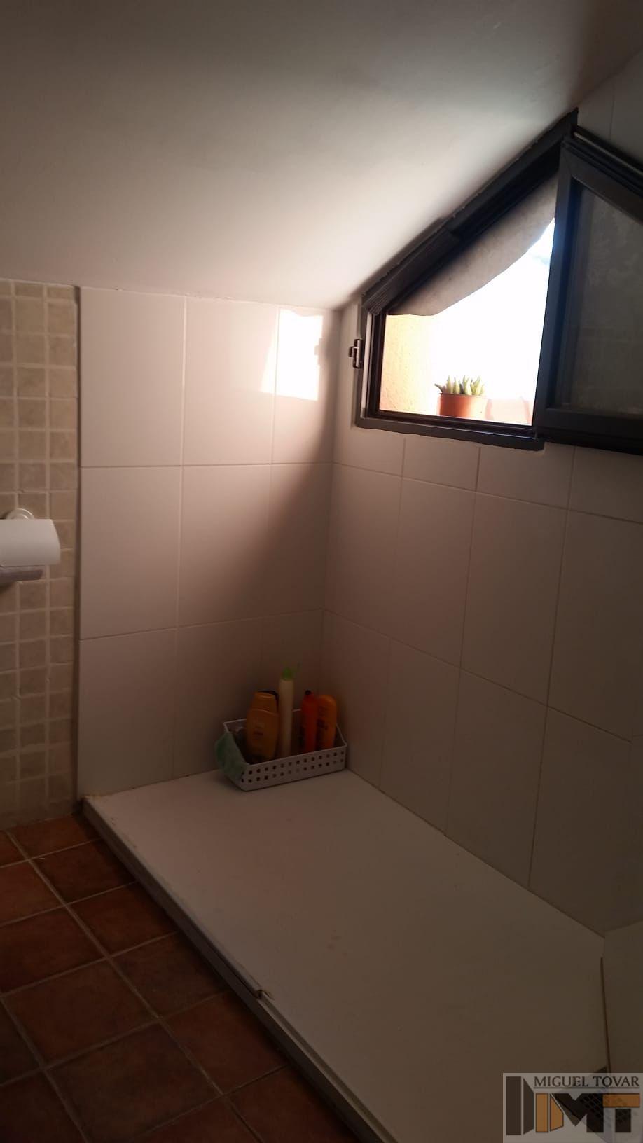 For sale of apartment in Valverde del Majano