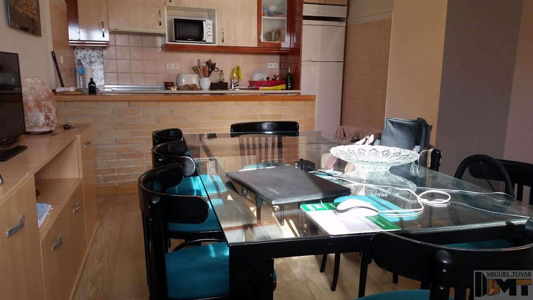For sale of apartment in Valverde del Majano