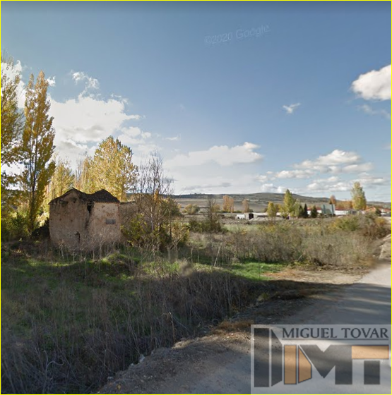 For sale of land in Sacramenia