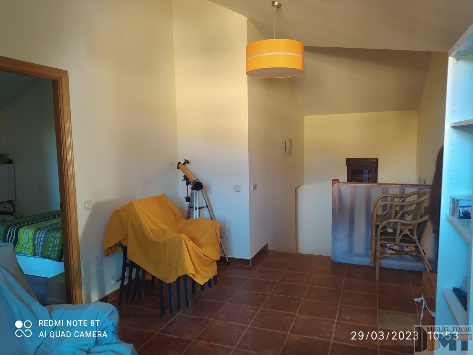 Venta de chalet en Ortigosa del Monte