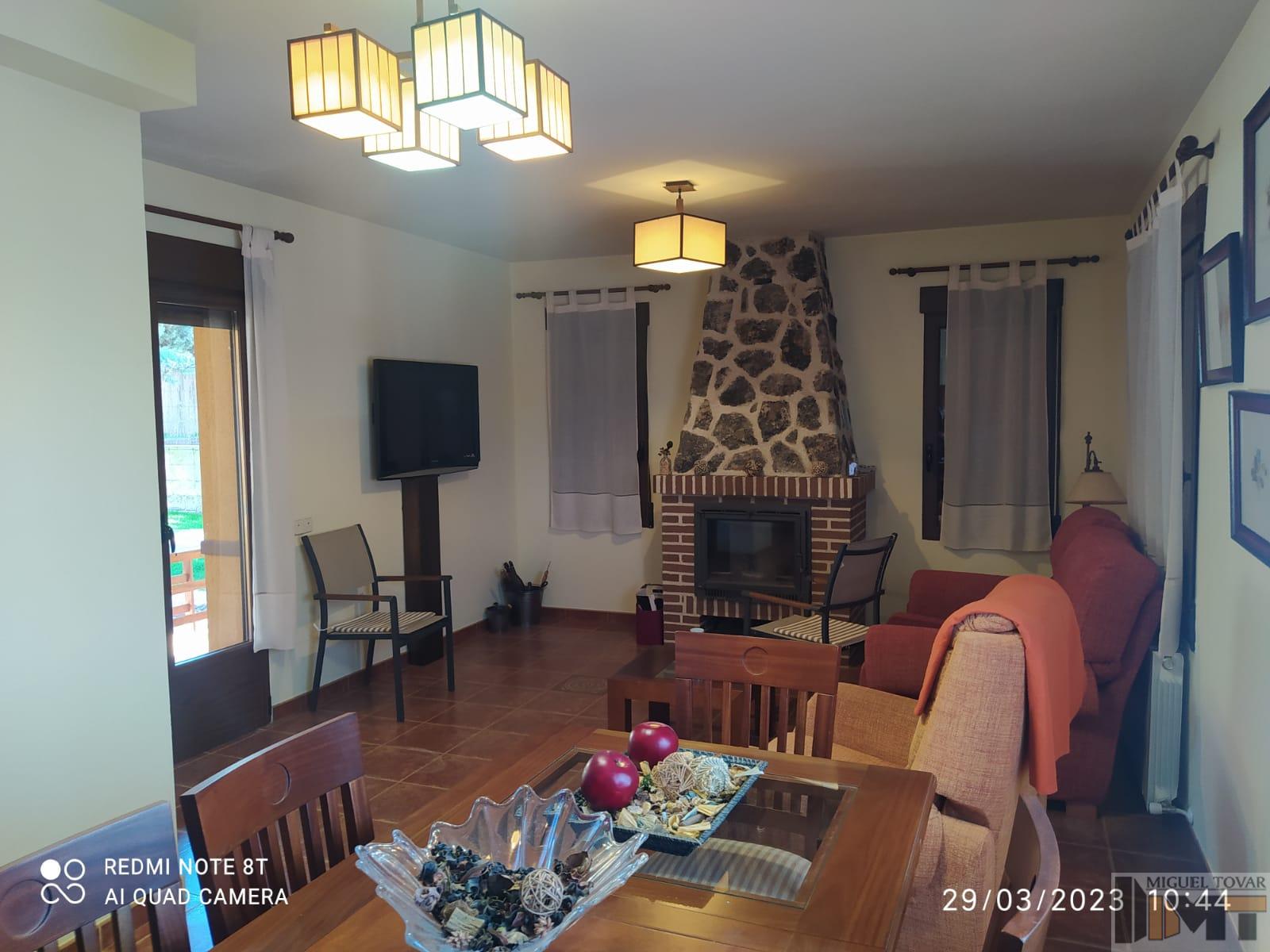 Venta de chalet en Ortigosa del Monte