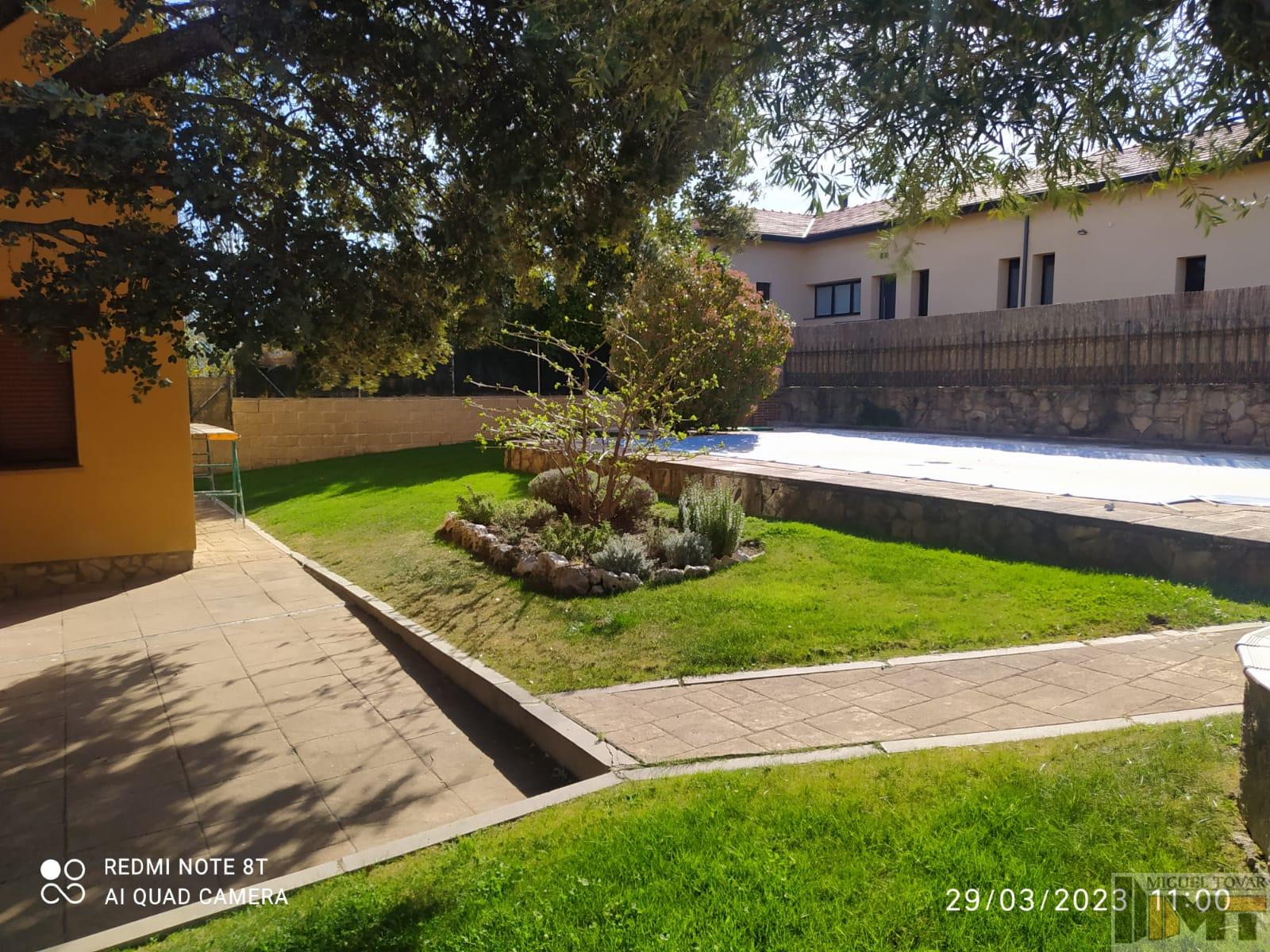 Venta de chalet en Ortigosa del Monte
