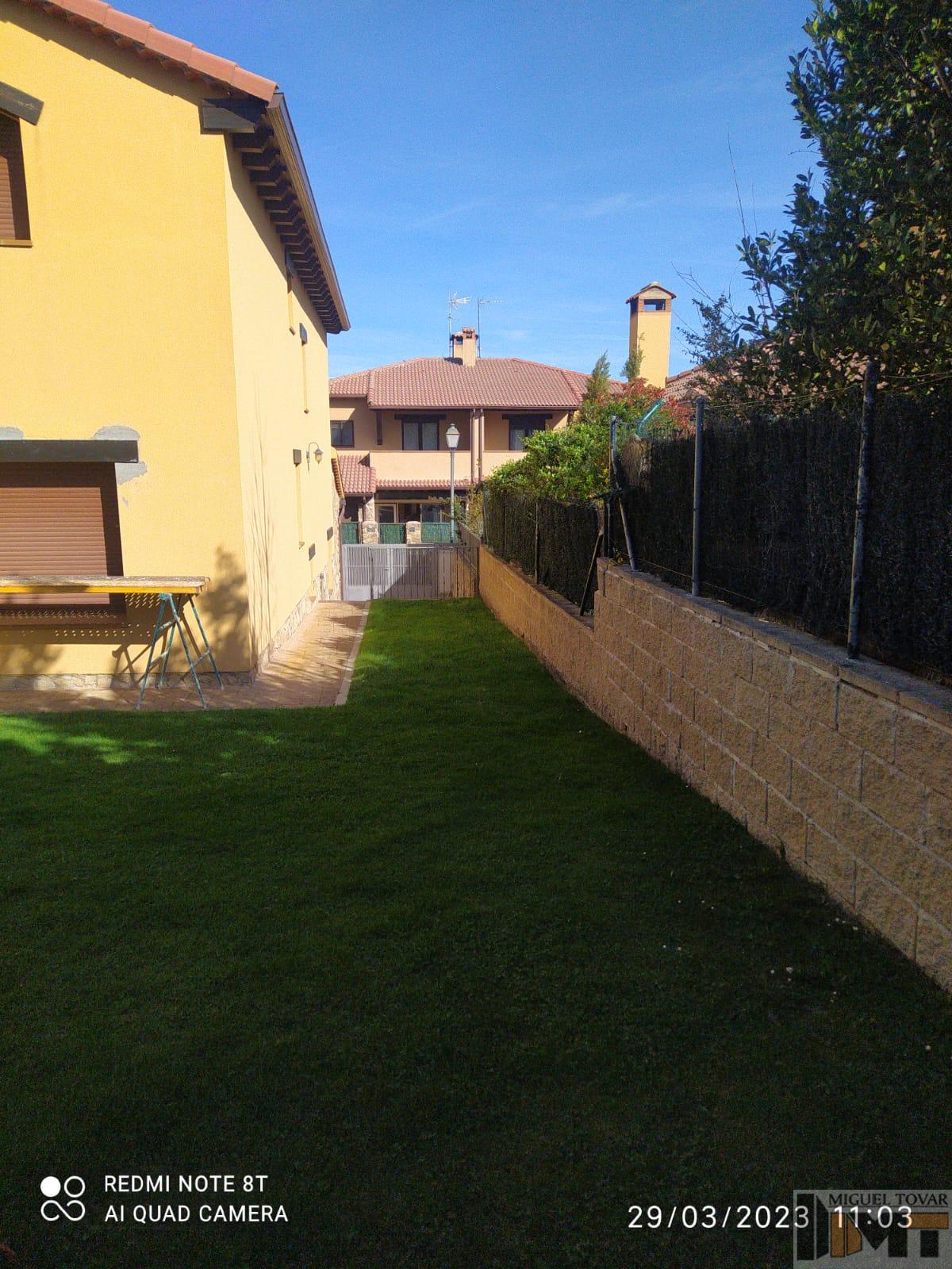 Venta de chalet en Ortigosa del Monte