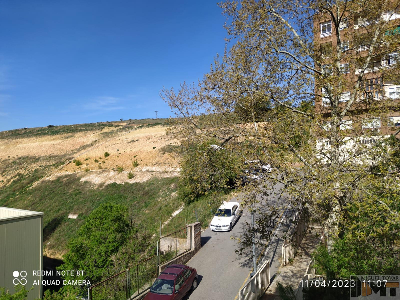For sale of flat in Segovia