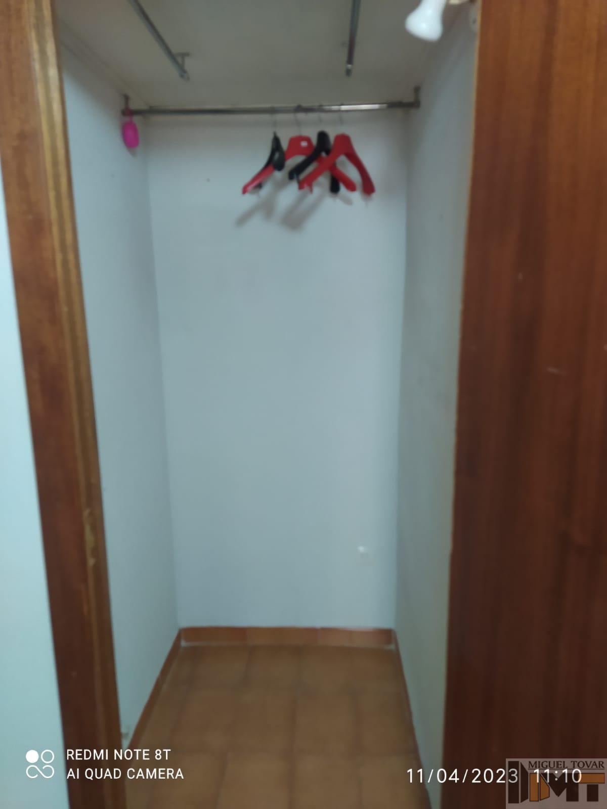 For sale of flat in Segovia
