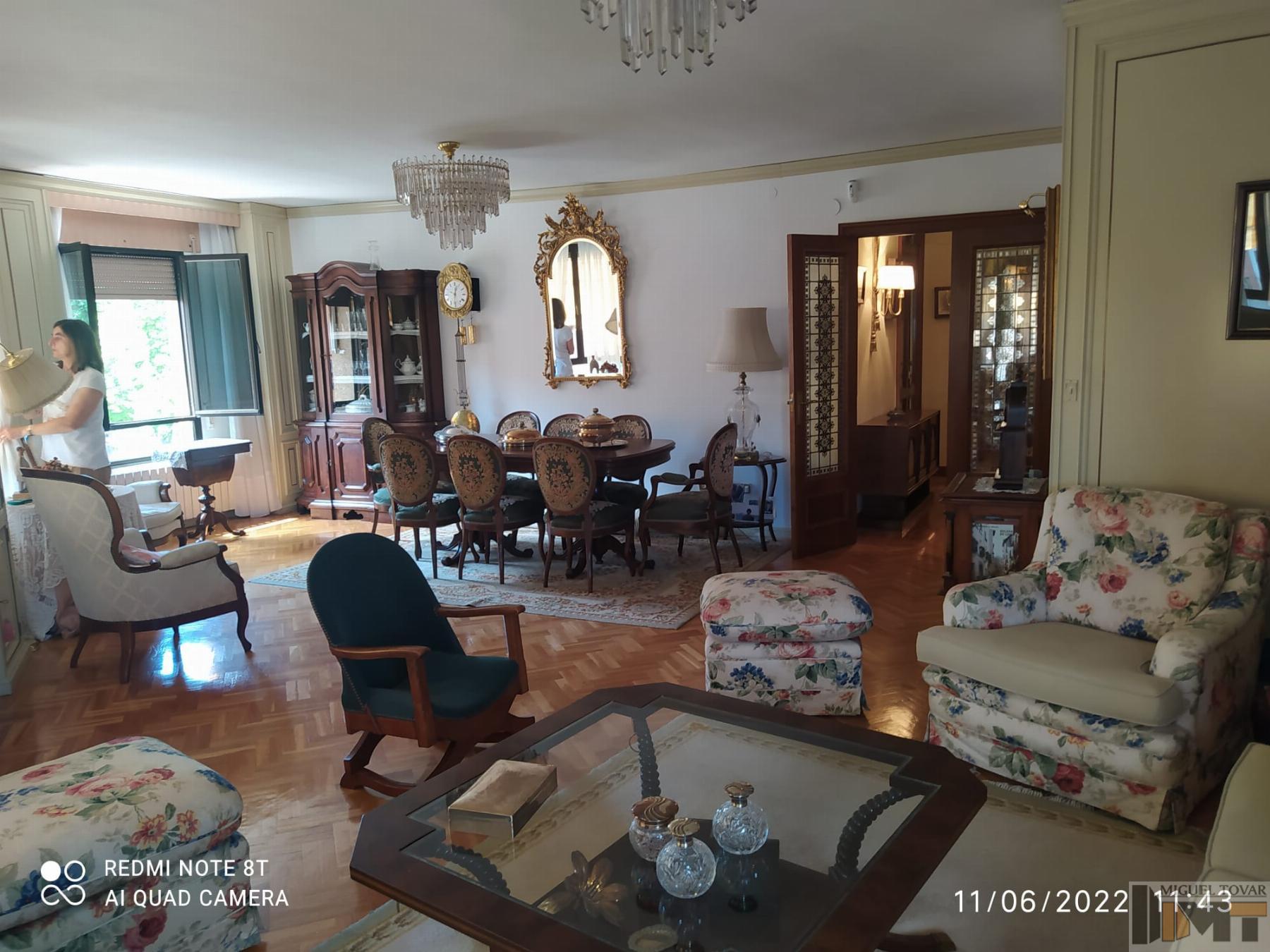 For sale of duplex in Segovia