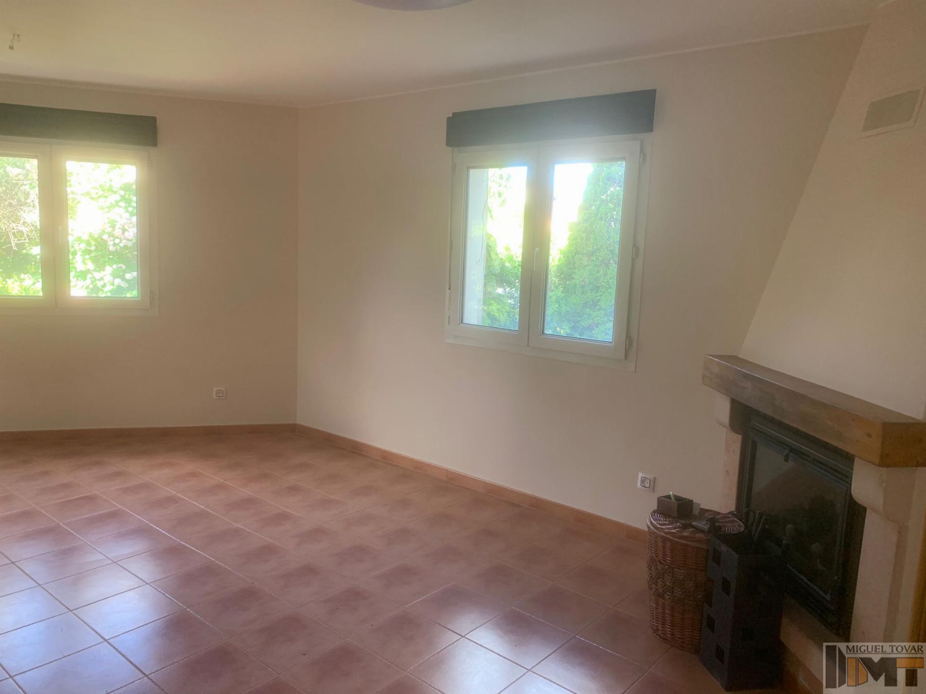 For rent of chalet in Palazuelos de Eresma