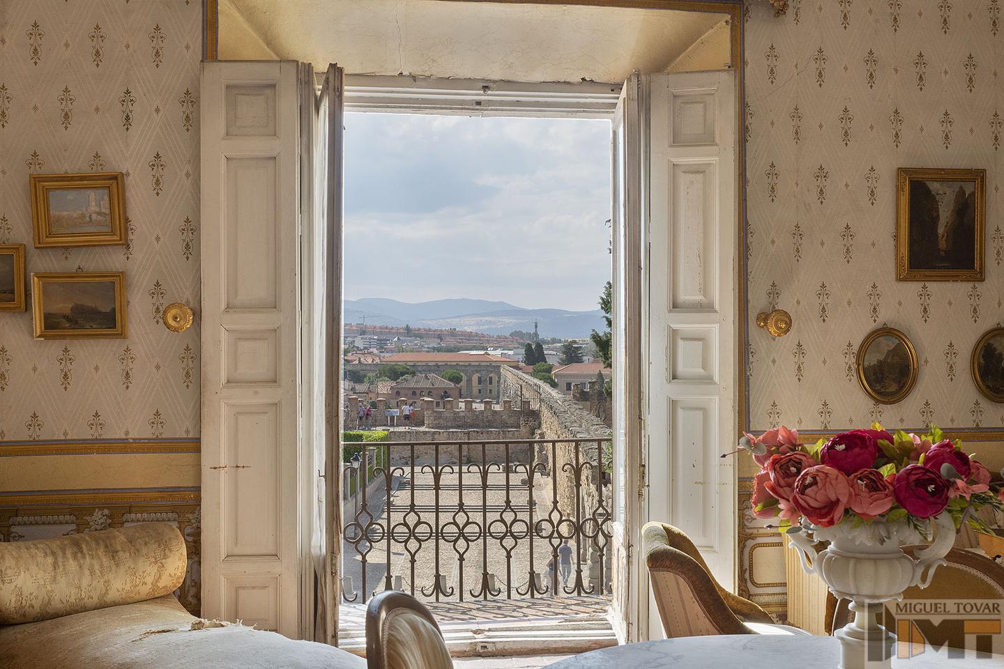 For sale of house in Segovia