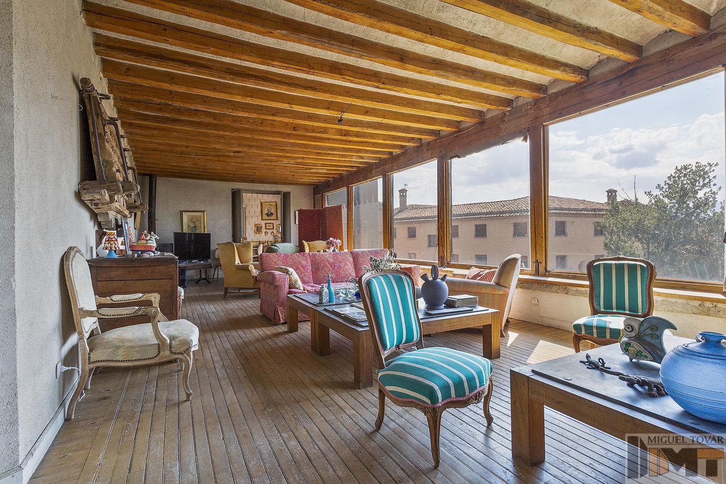 For sale of house in Segovia