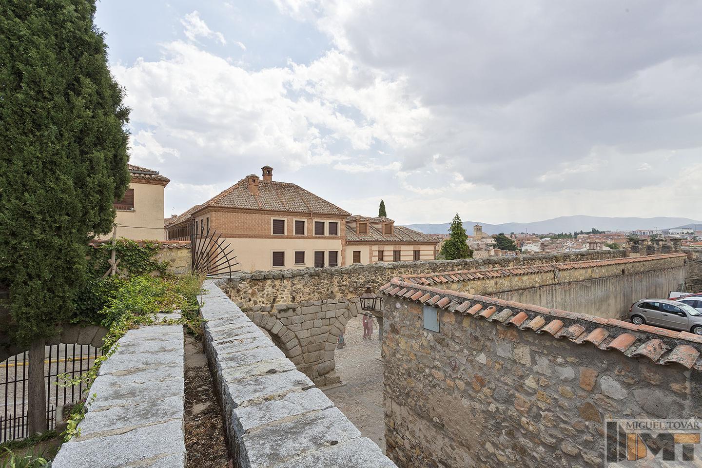 For sale of house in Segovia