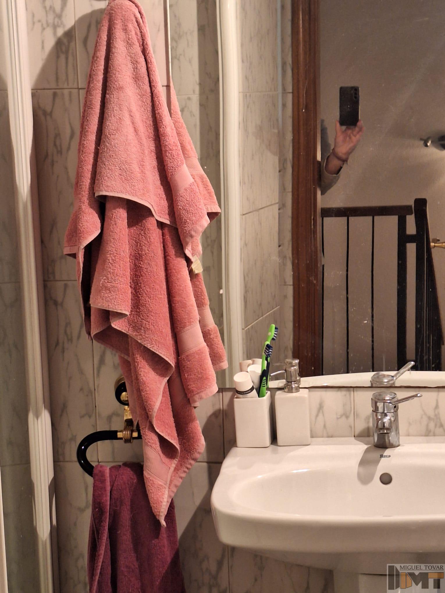 For sale of duplex in Segovia