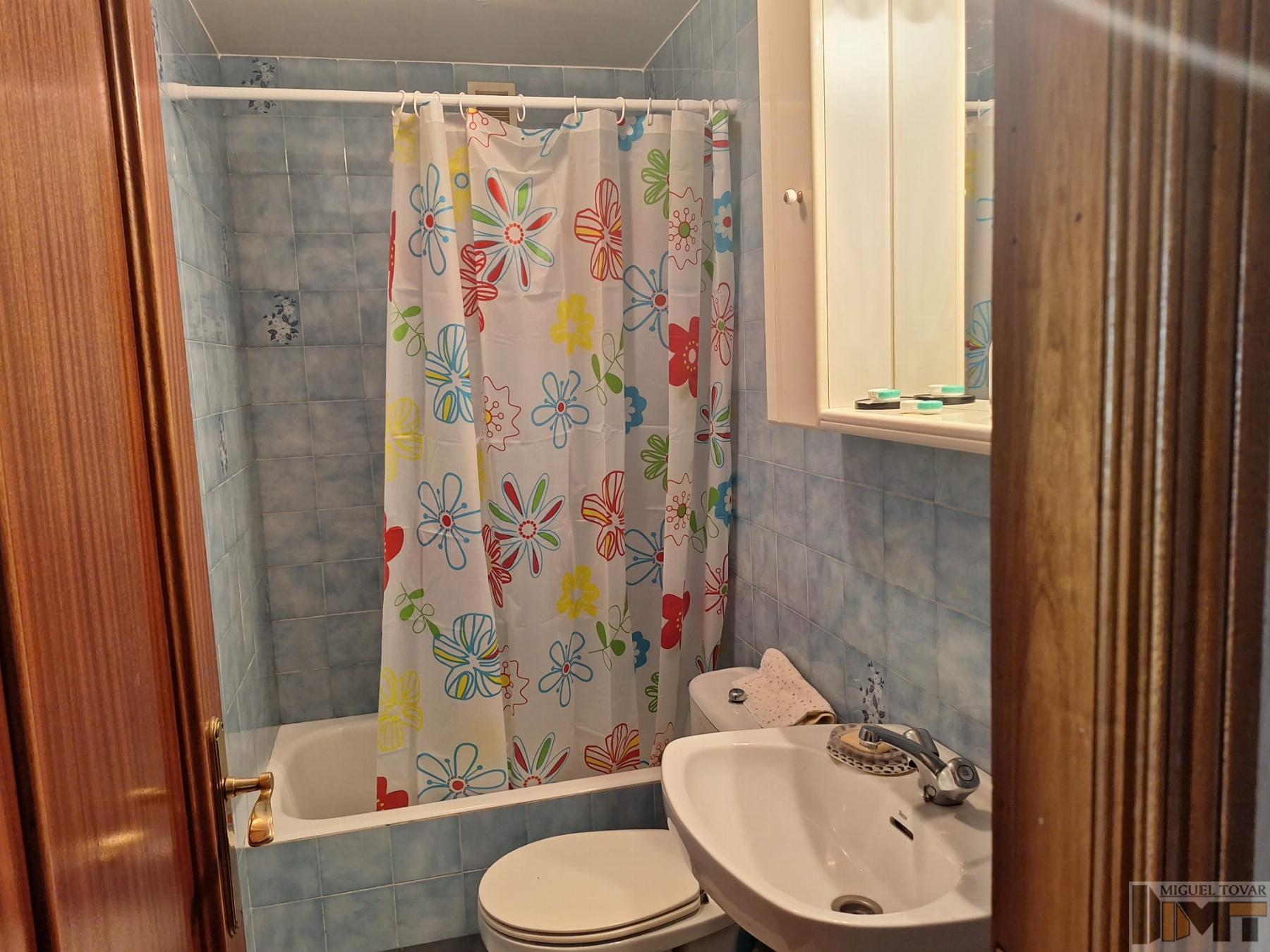 For sale of duplex in Segovia