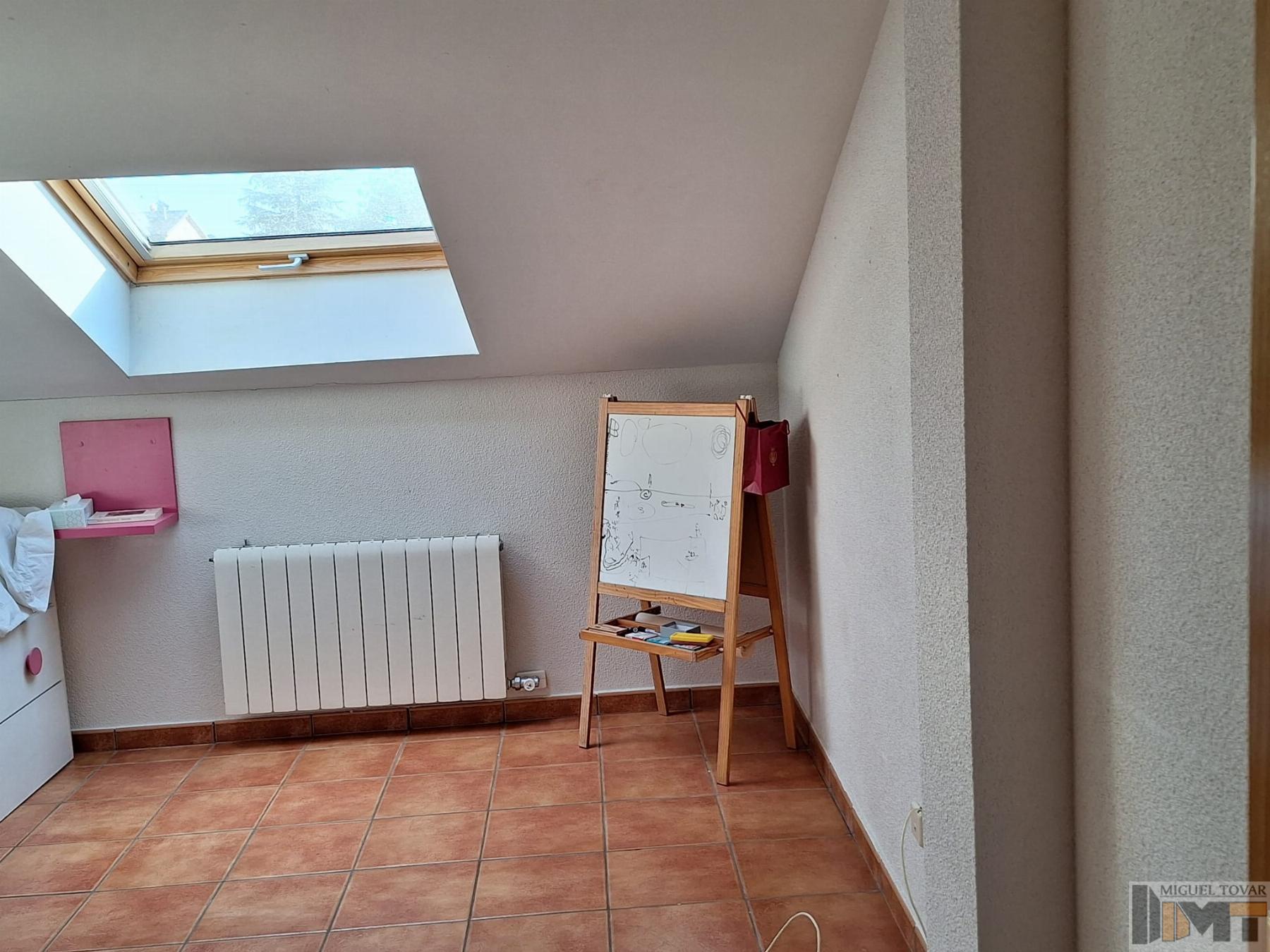 For sale of chalet in Espirdo